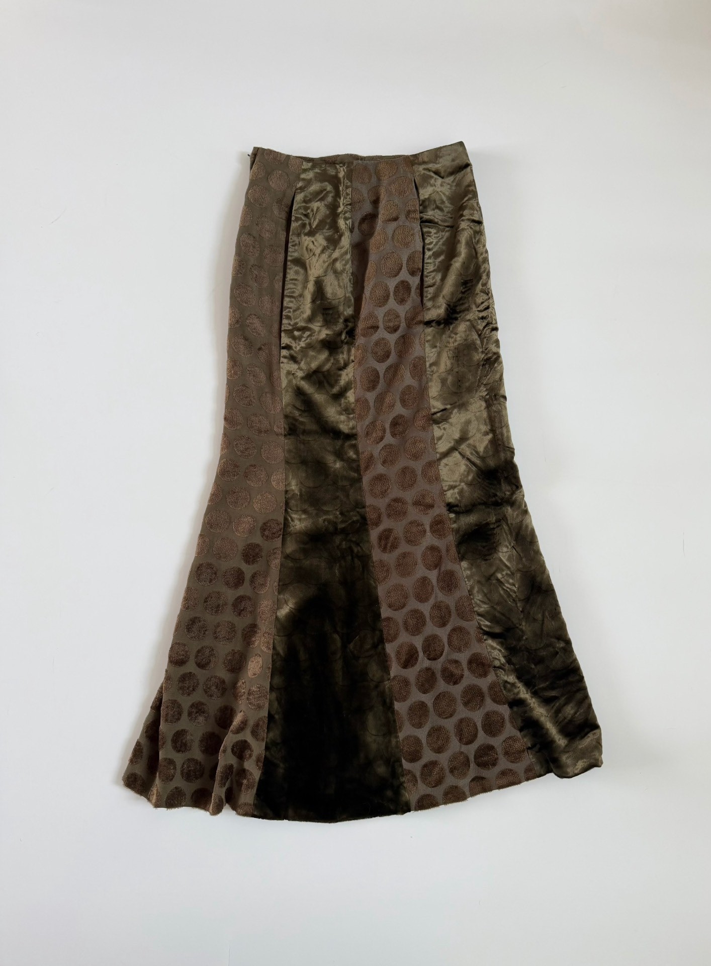 Undercover Olive Fishtail Velvet Polka Dot Skirt