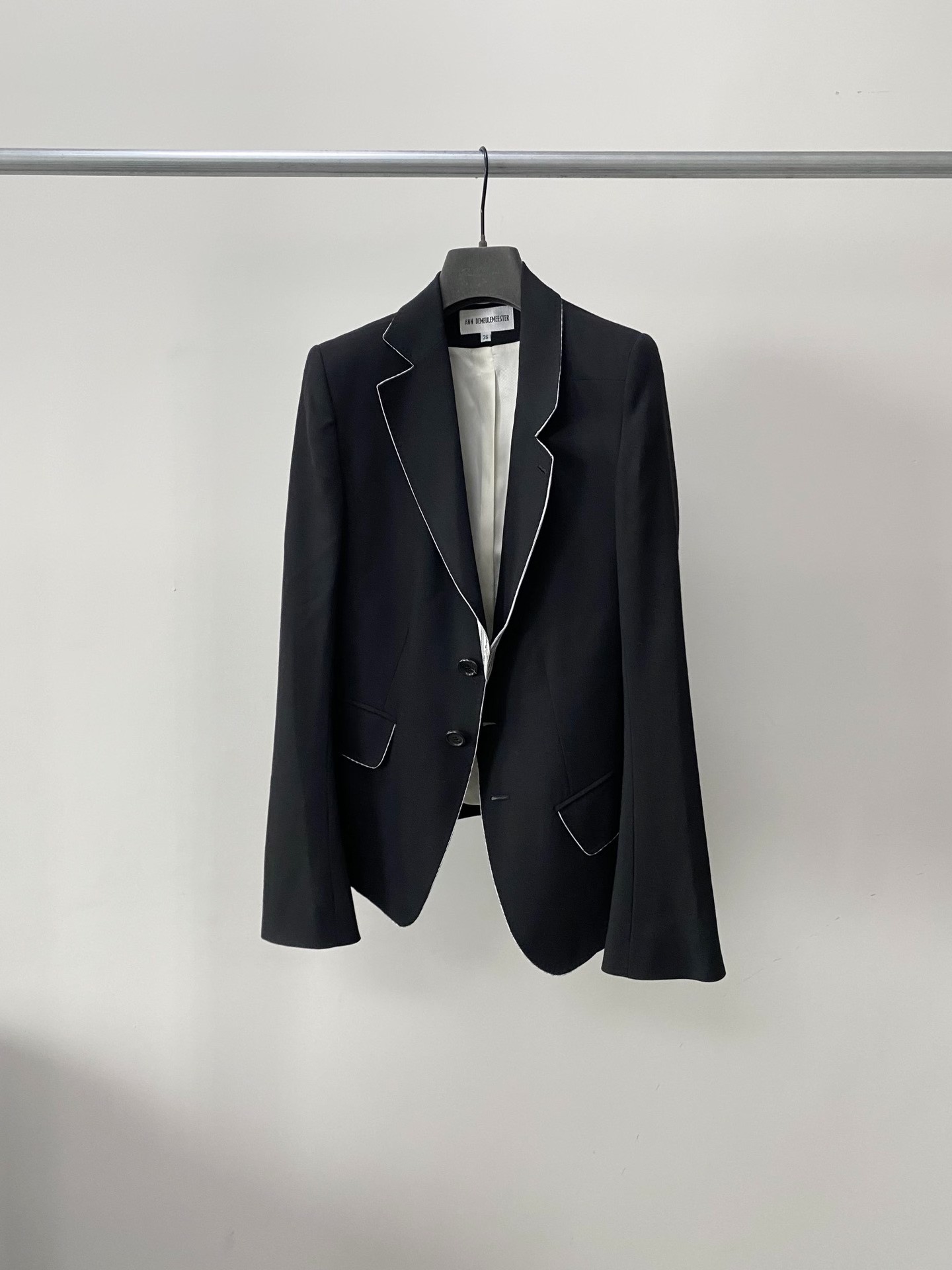 Ann Demeulemeester 2007SS Black Blazer — front