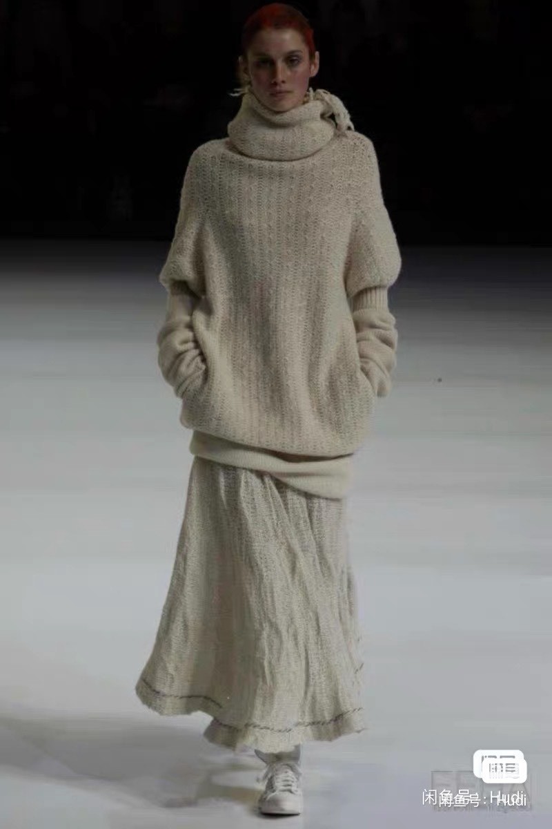 Y's 2003 Runway Thick Knit Skirt — front