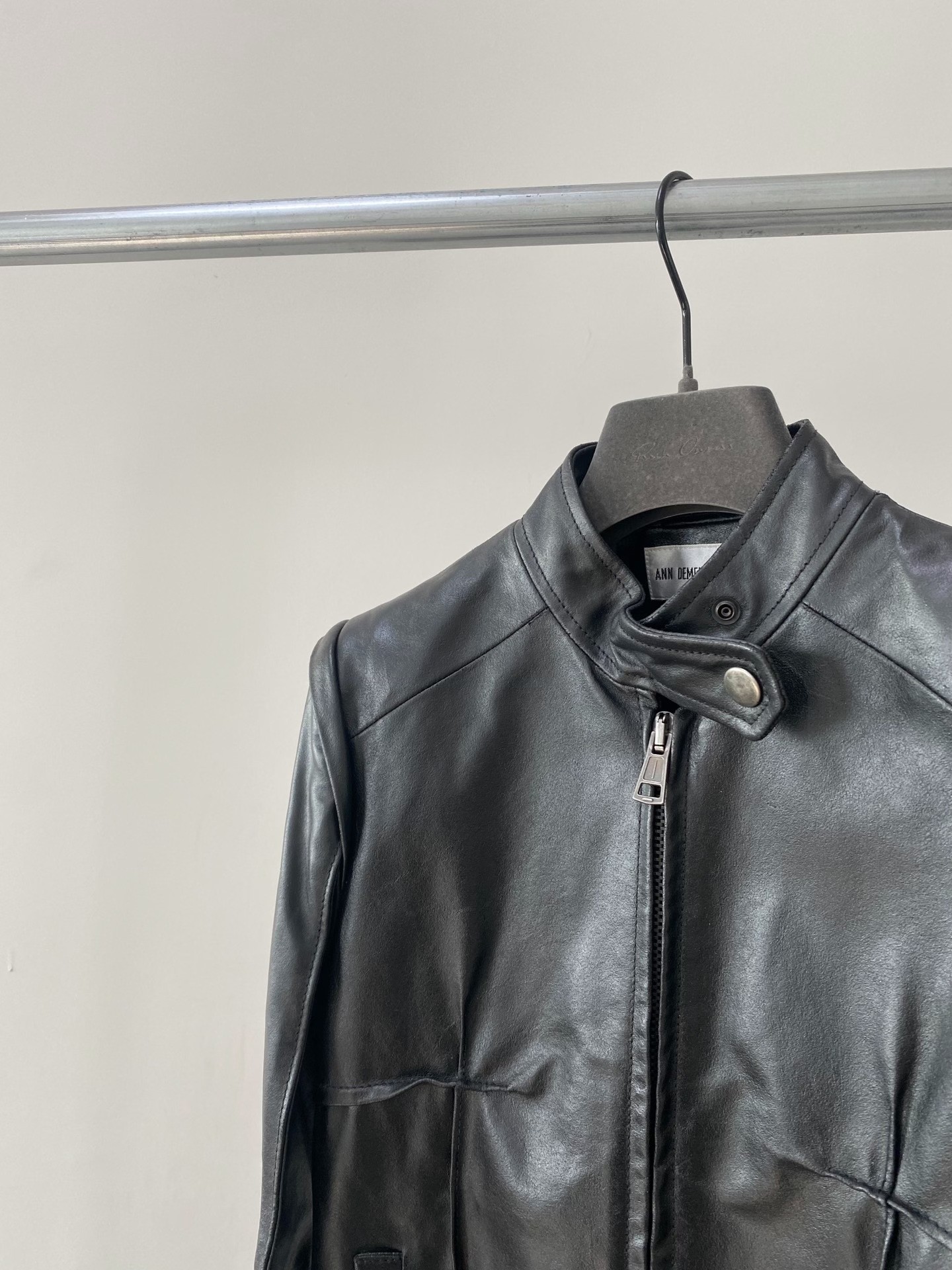 Ann Demeulemeester 1997SS Leather Jacket — detail