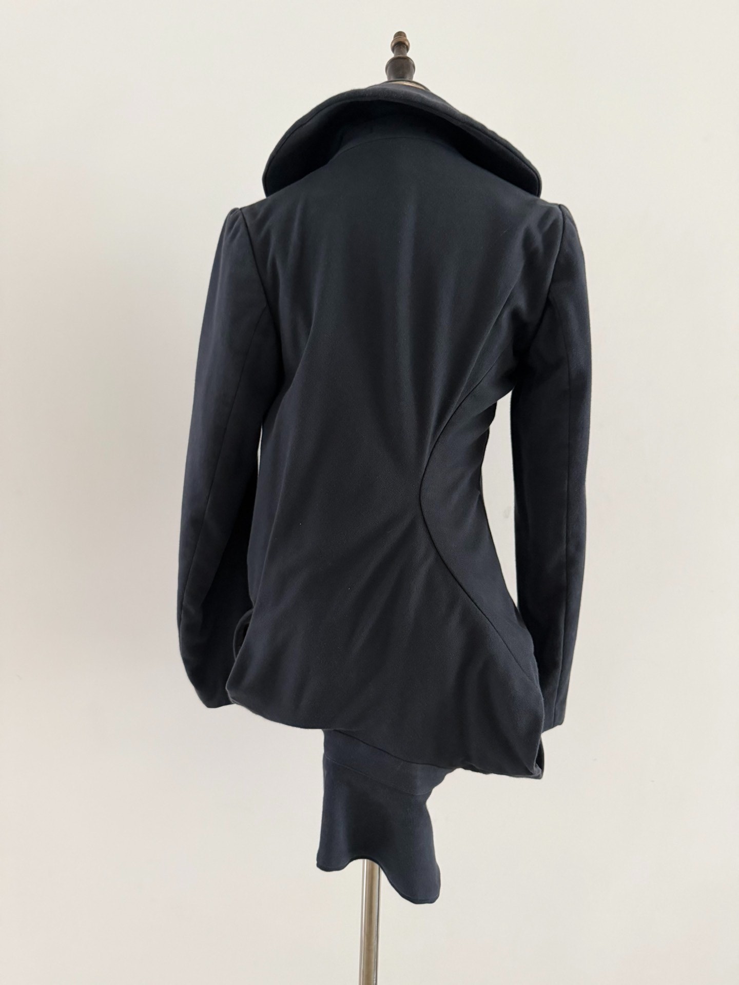 Comme des Garcons 05AW Deconstructed Blazer — front
