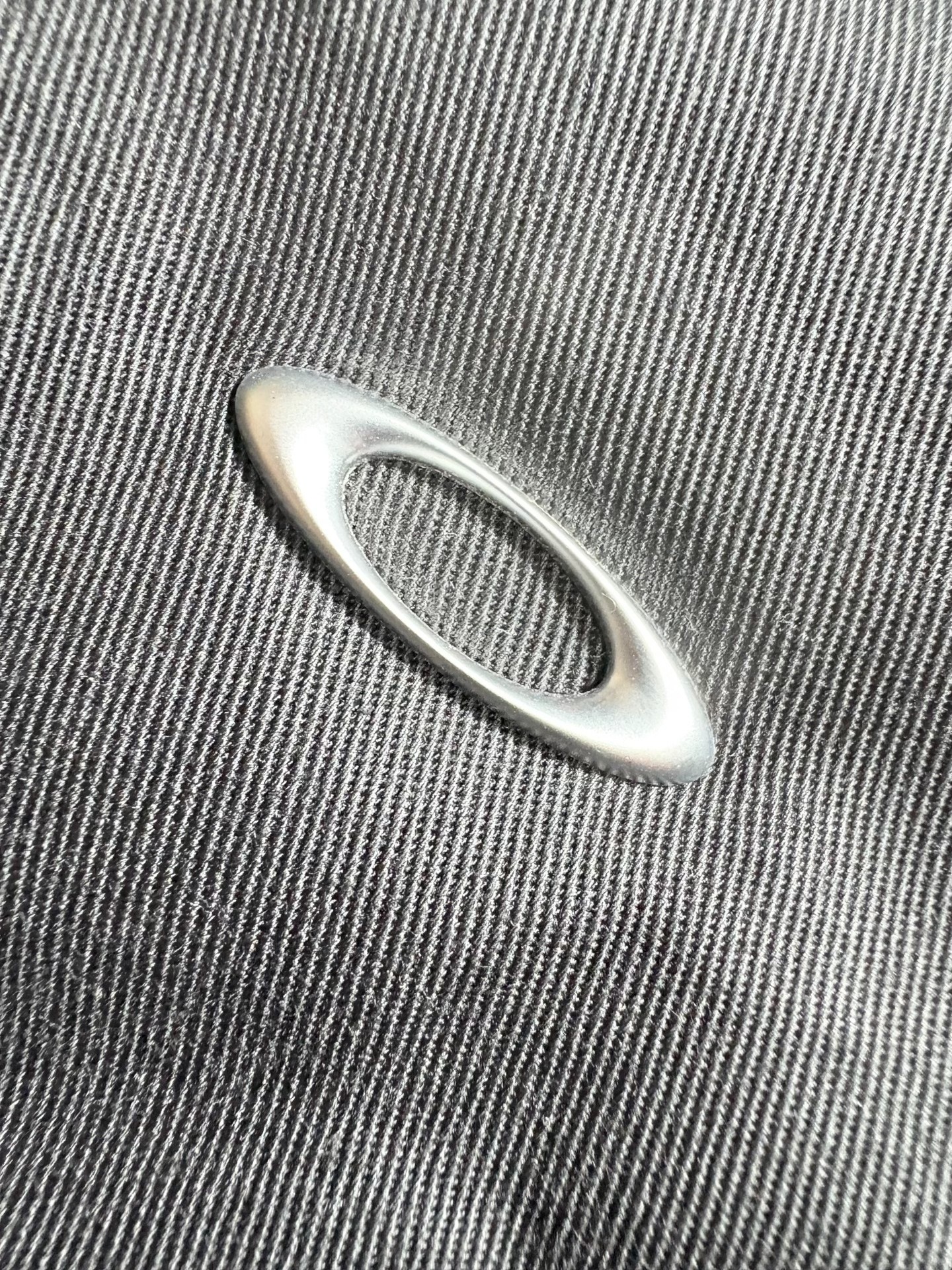 Oakley Dual-side Bomber Jacket — label