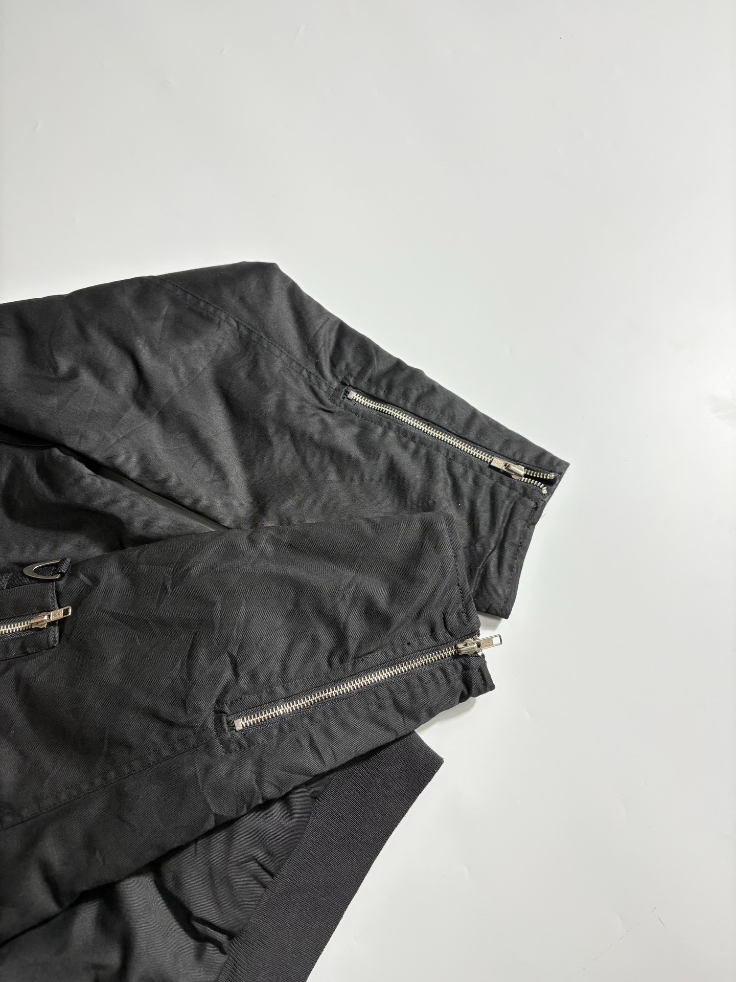 Oakley Dual-side Bomber Jacket — back