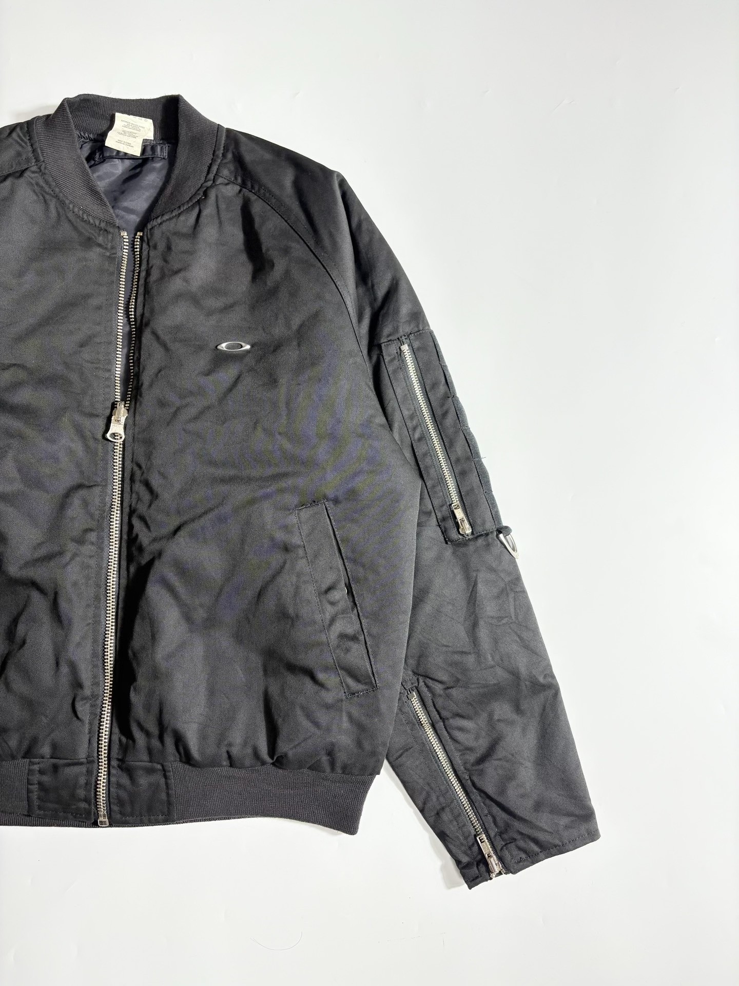 Oakley Dual-side Bomber Jacket — front