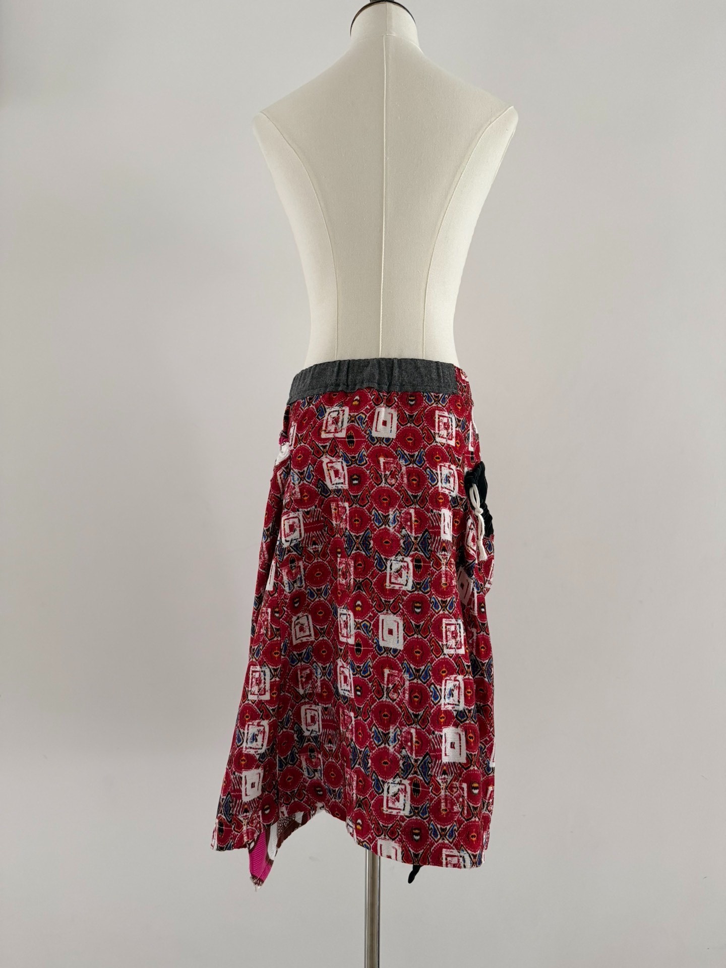 Comme des Garcons 08SS Abstract Apron — detail