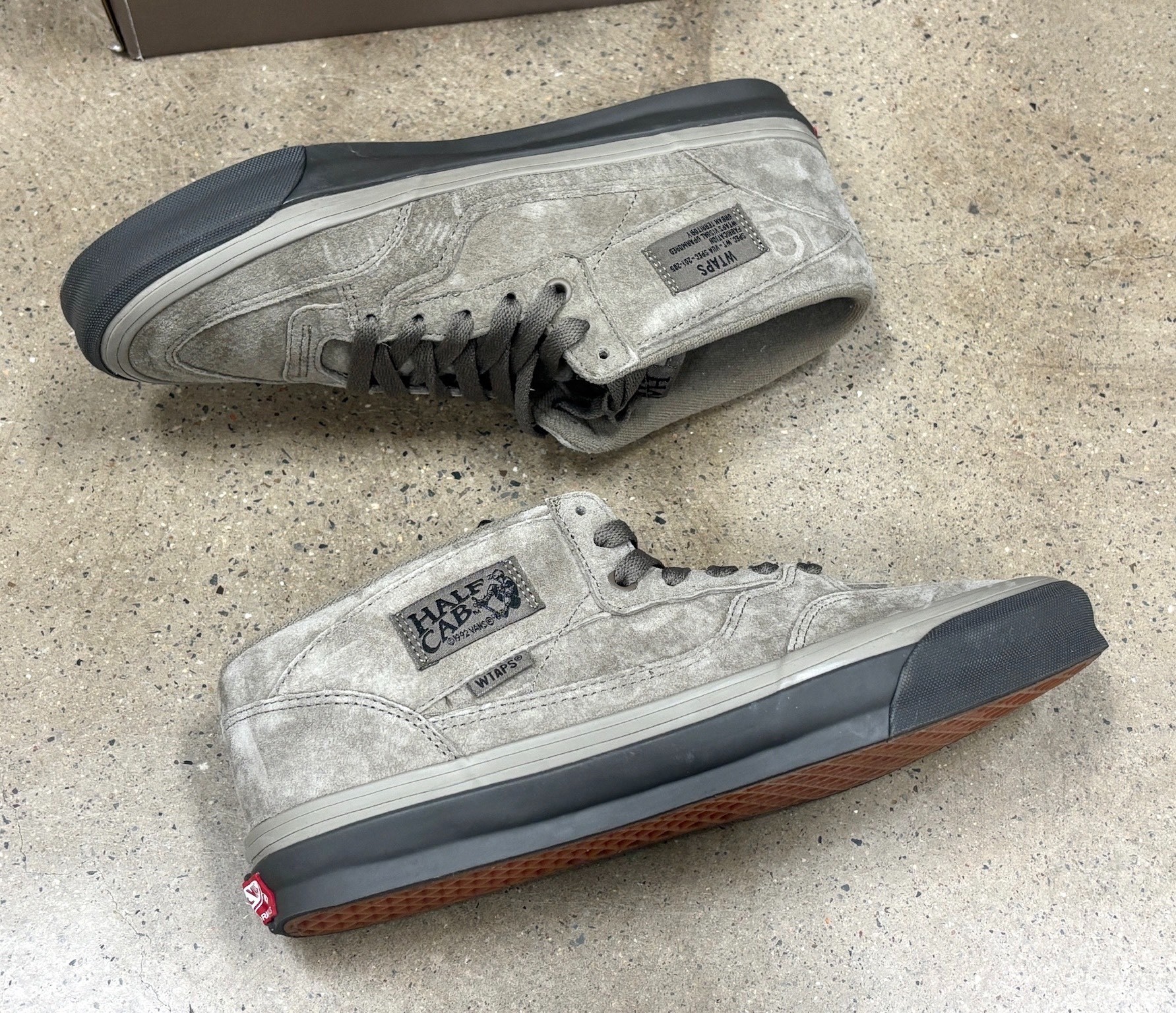 WTAPS x Vans Vault OG Half Cab Sneakers — label
