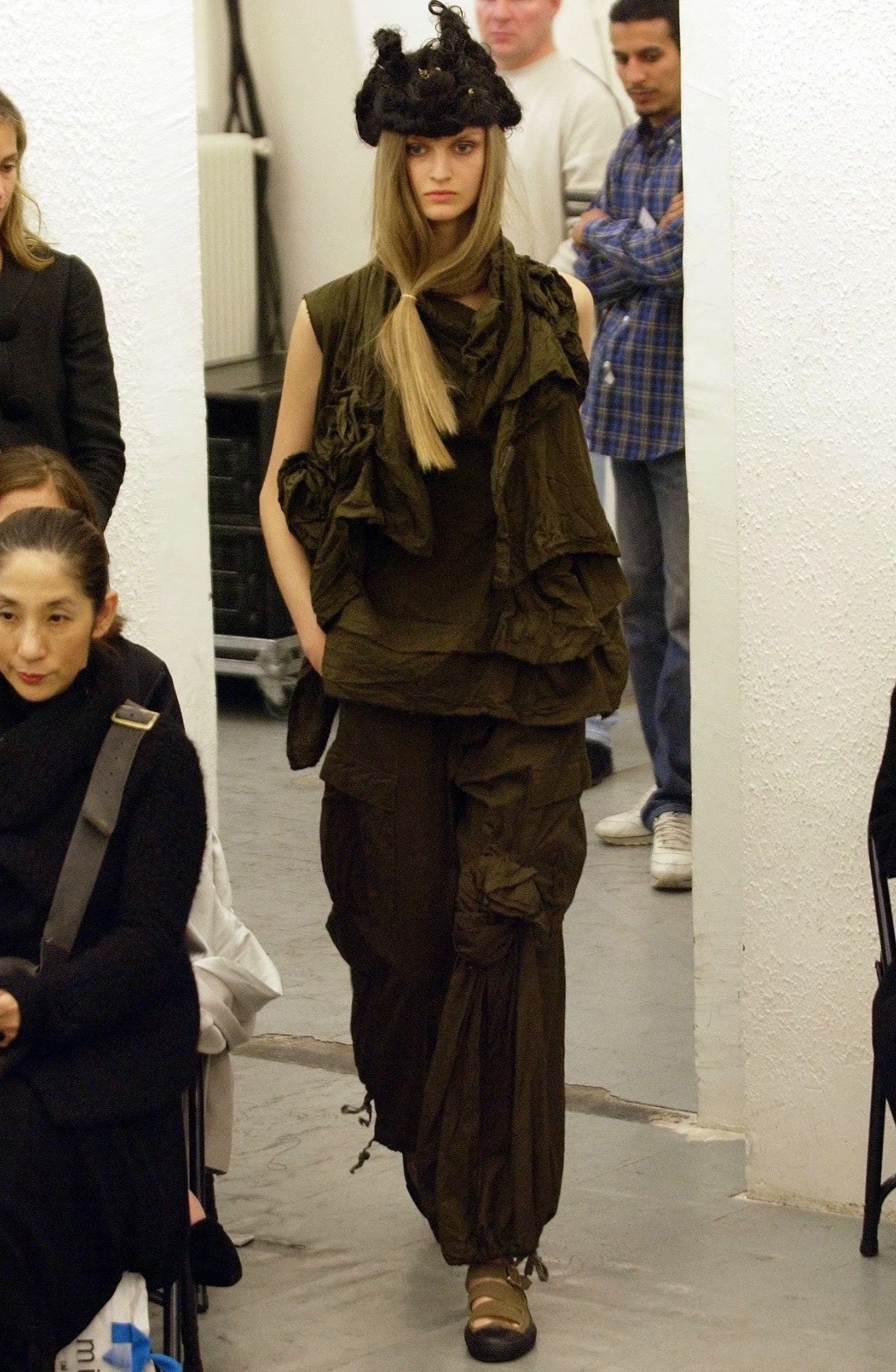 Comme des Garcons 2003 Runway Navy Pants — front