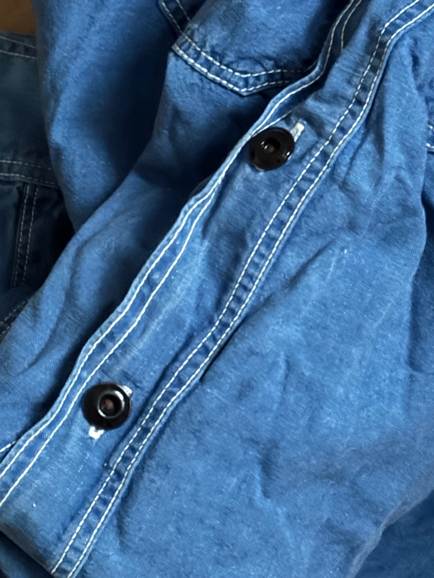 Freewheelers Skull Horse Blue Chambray Work Shirt — detail