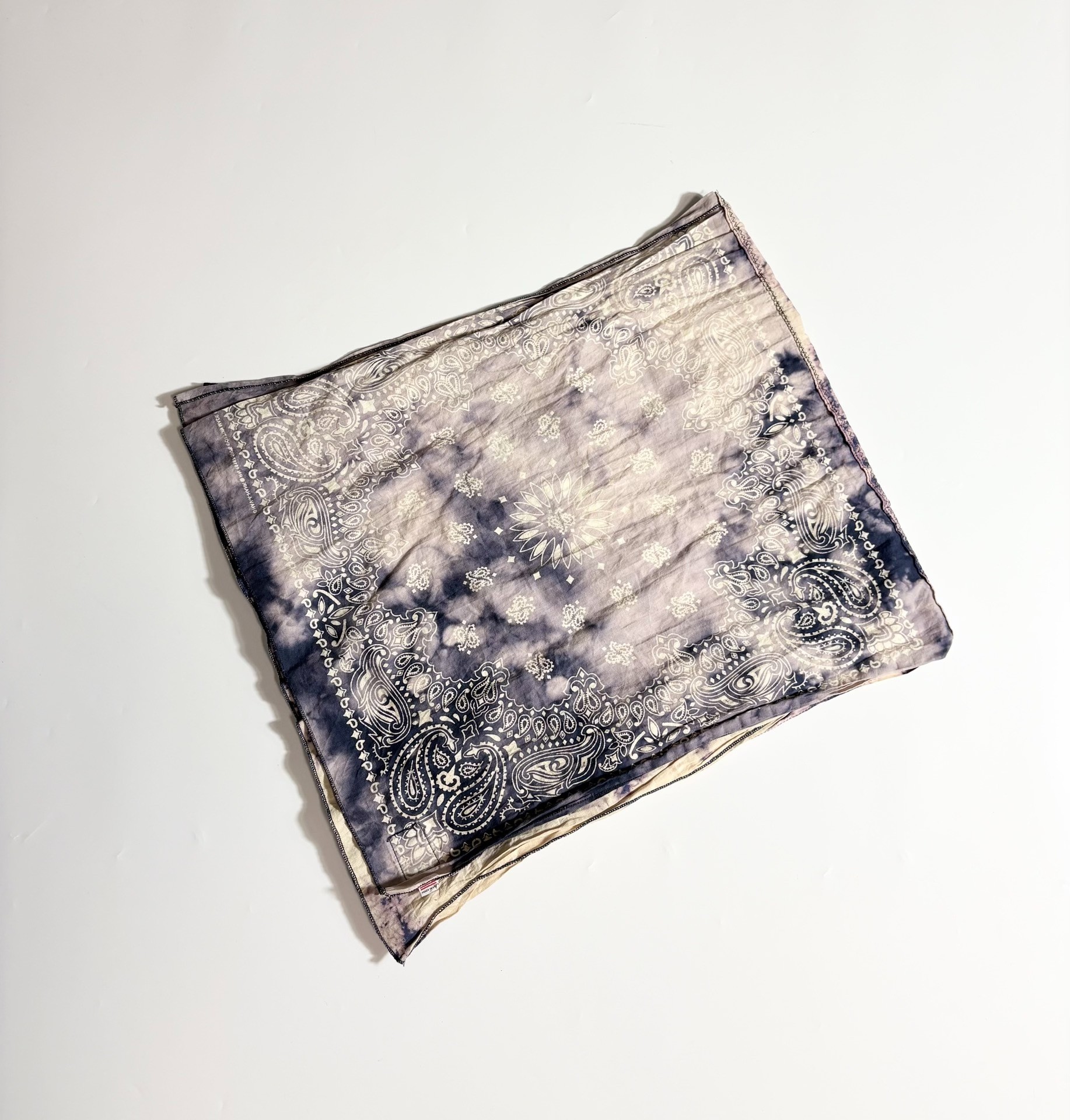Dr.Collectors Tie-Dye Paisley Scarf — label
