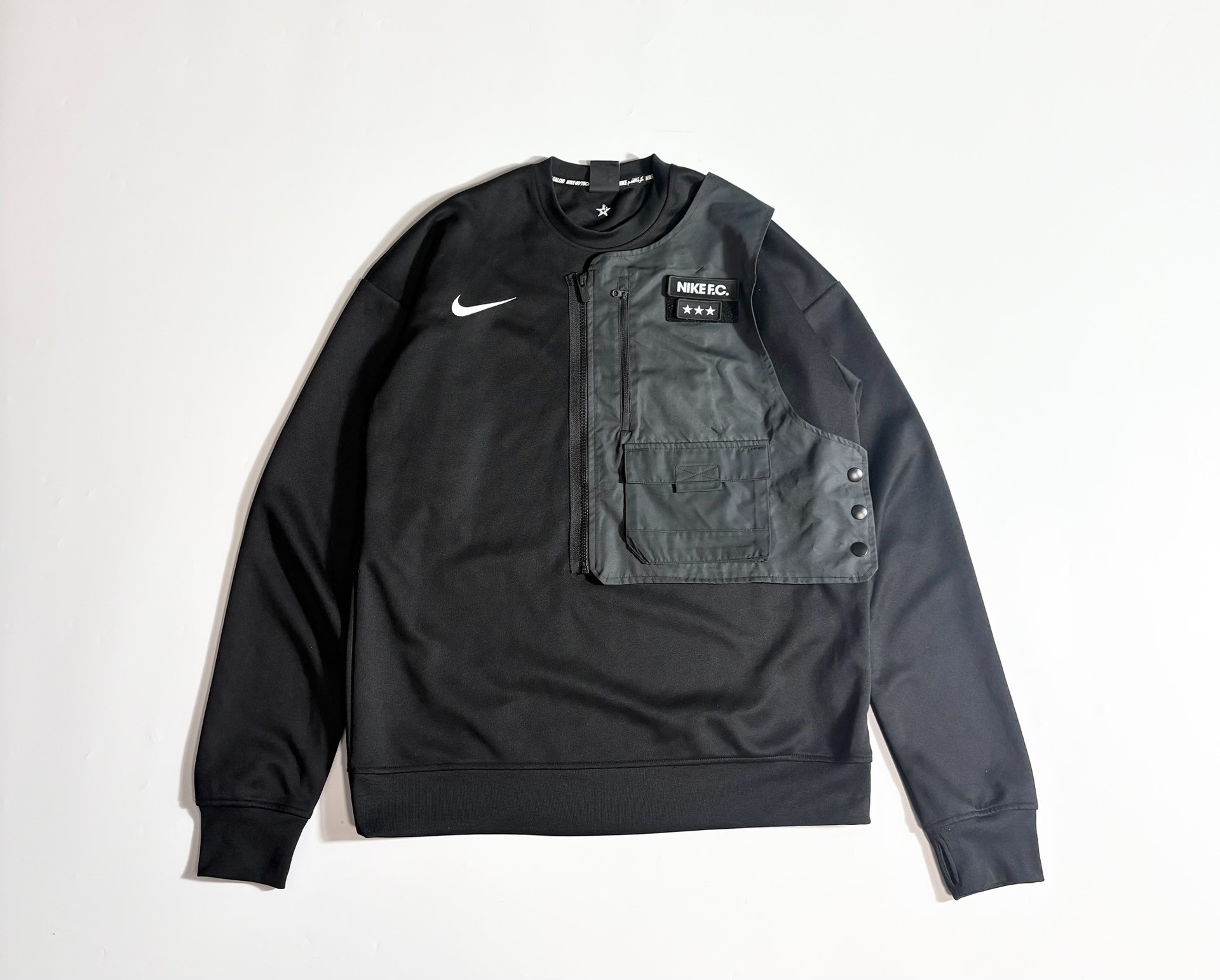 Nike Detachable Panel Crewneck Sweatshirt