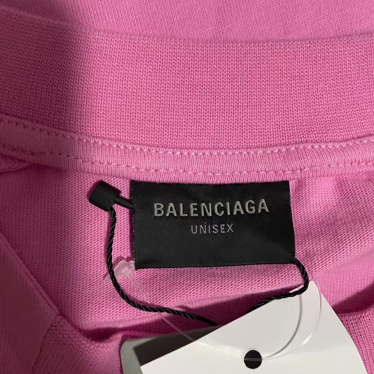Balenciaga Shanghai Limited Man Utd Pink T-shirt — detail