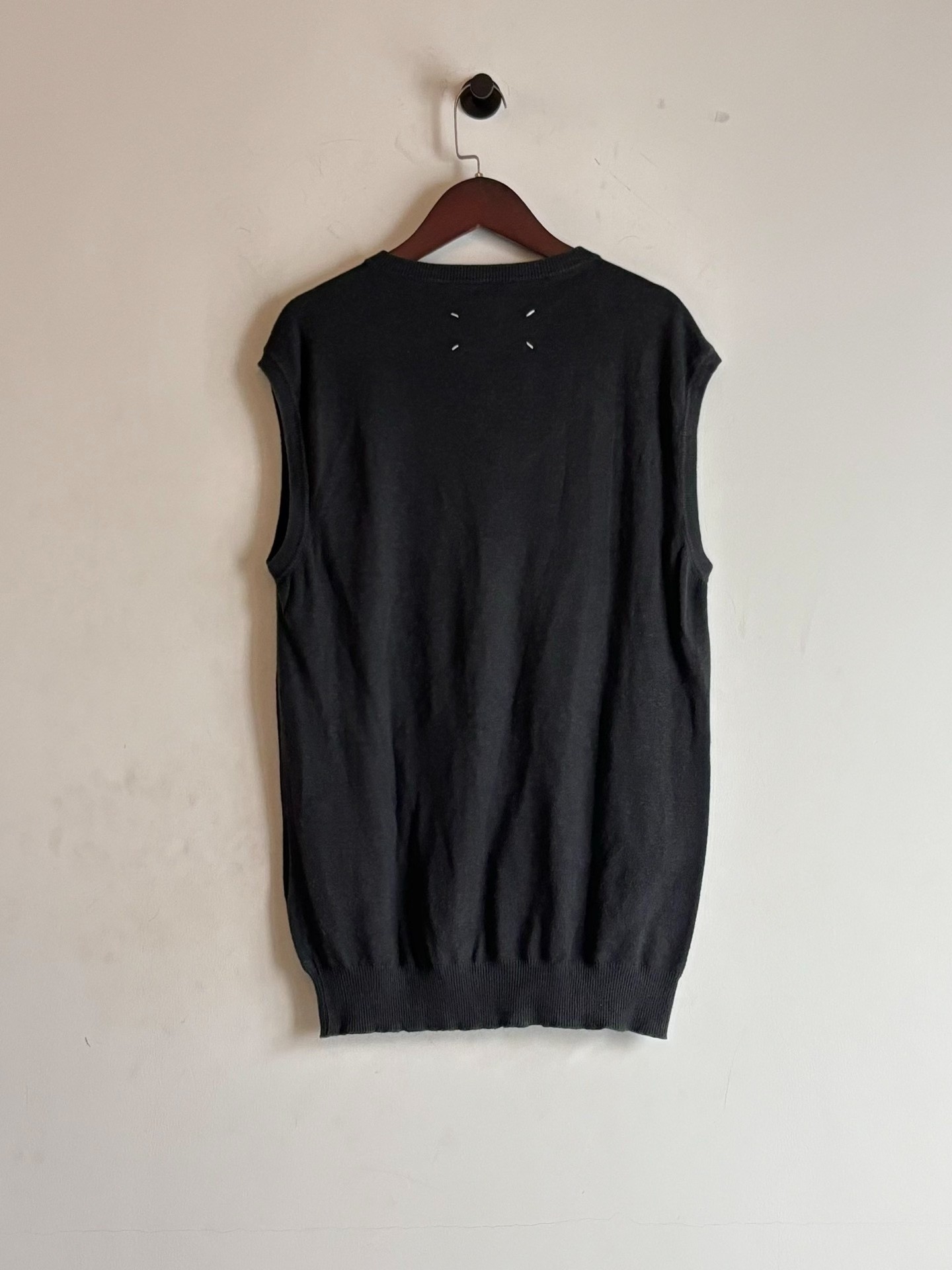 Maison Martin Margiela Washed Sleeveless Vest — label