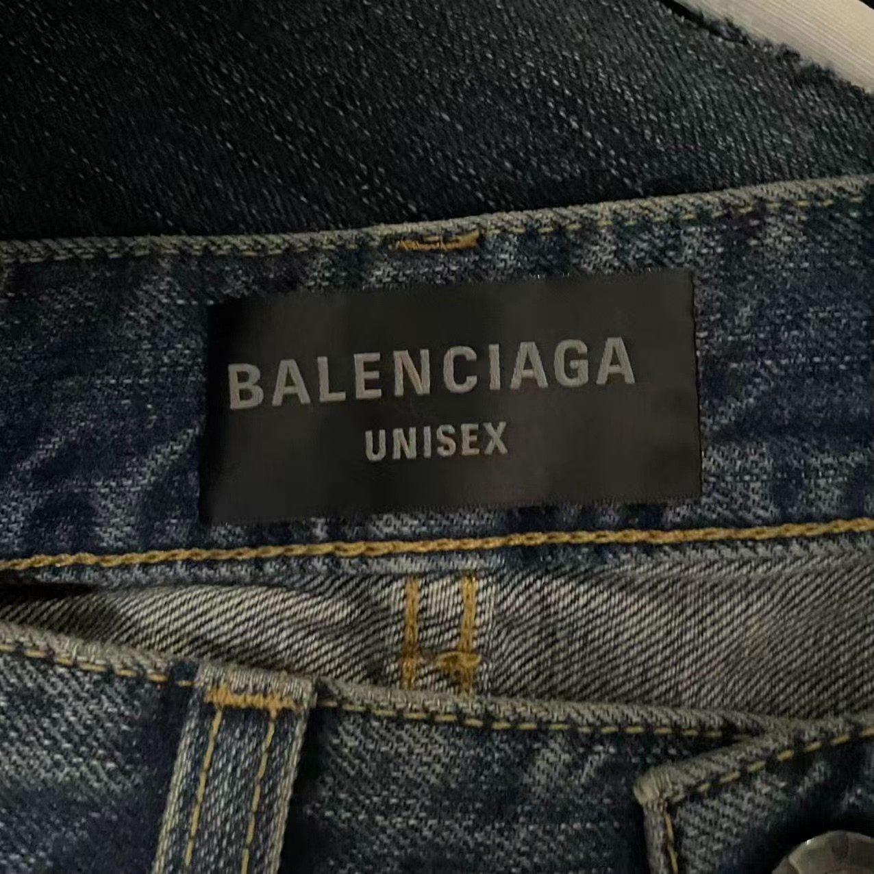 Balenciaga 25FW Cut-Up Blue Denim Jeans — detail