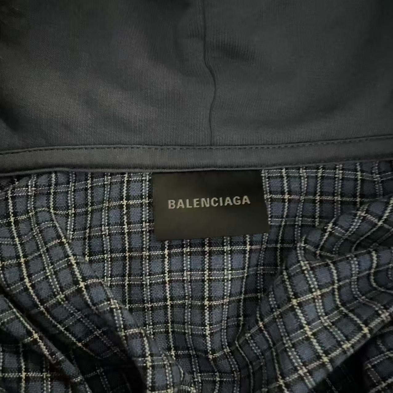 Balenciaga Plaid Fur Collar Shirt — detail