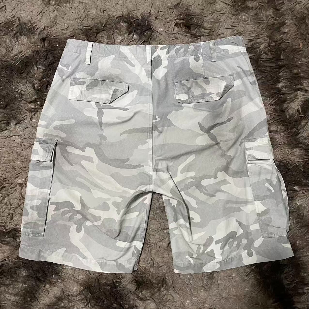 Balenciaga 24ss Camo White Cargo Shorts — front