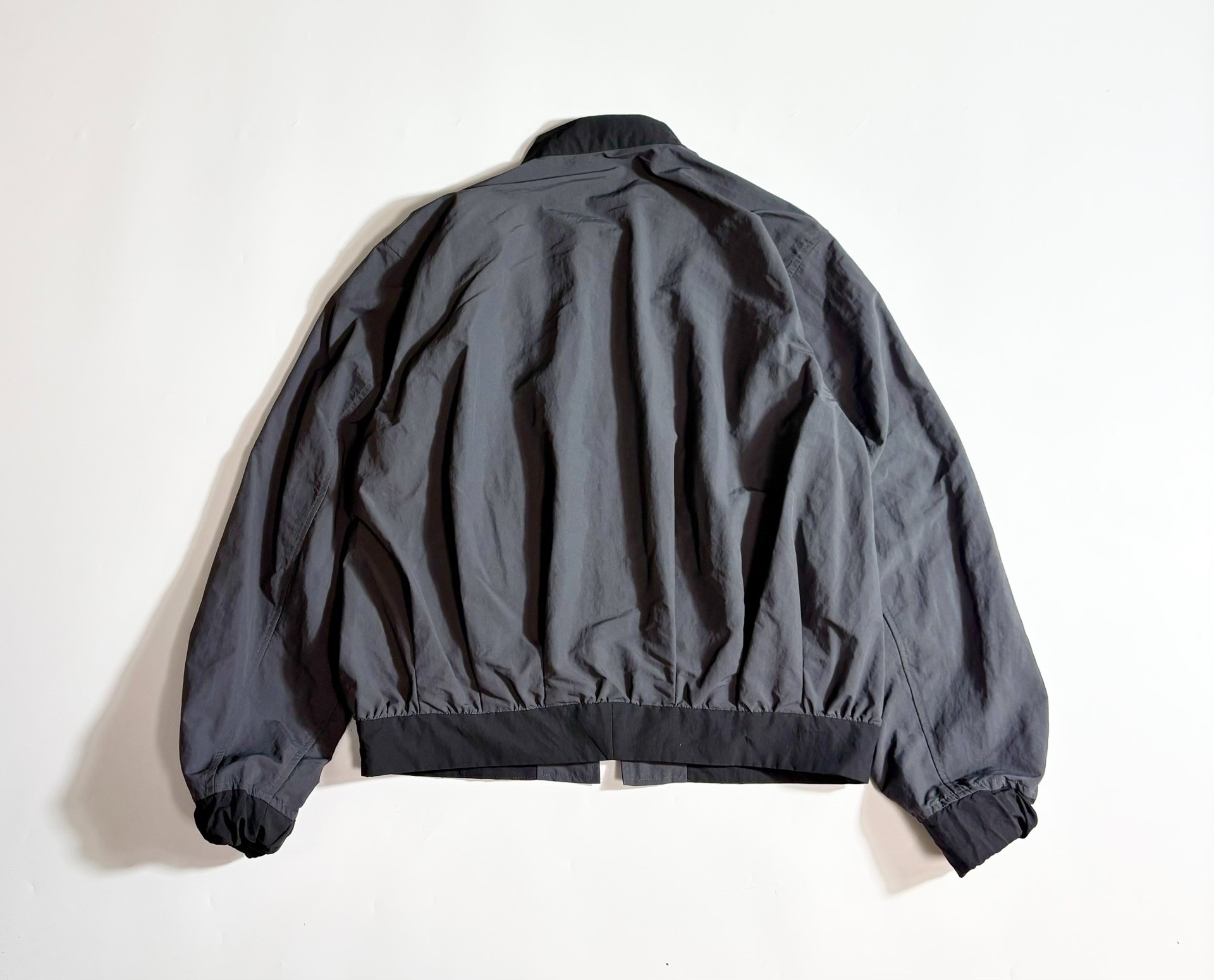 ADAM ET ROPE Gray Black Bomber Jacket — label