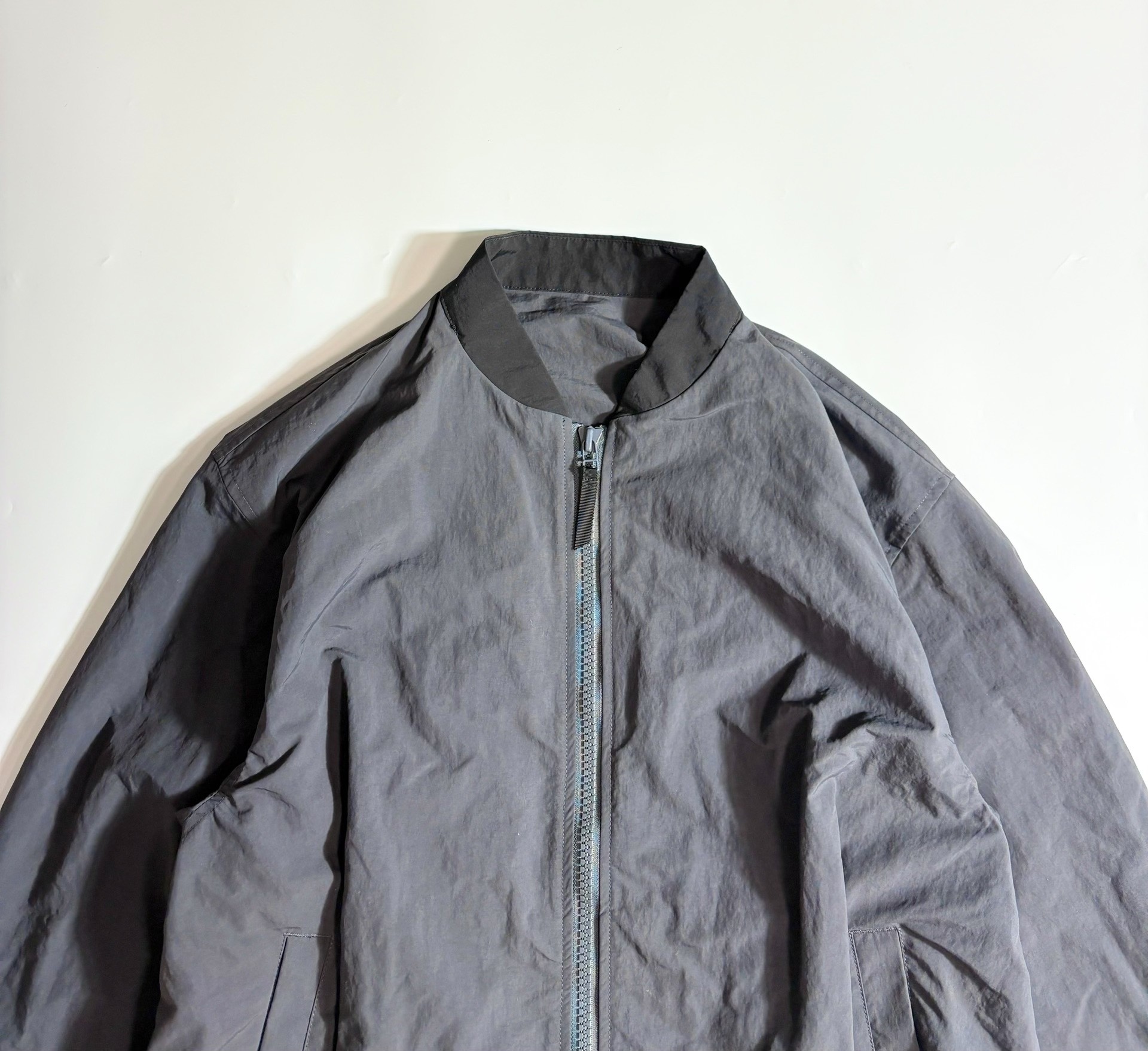ADAM ET ROPE Gray Black Bomber Jacket — front