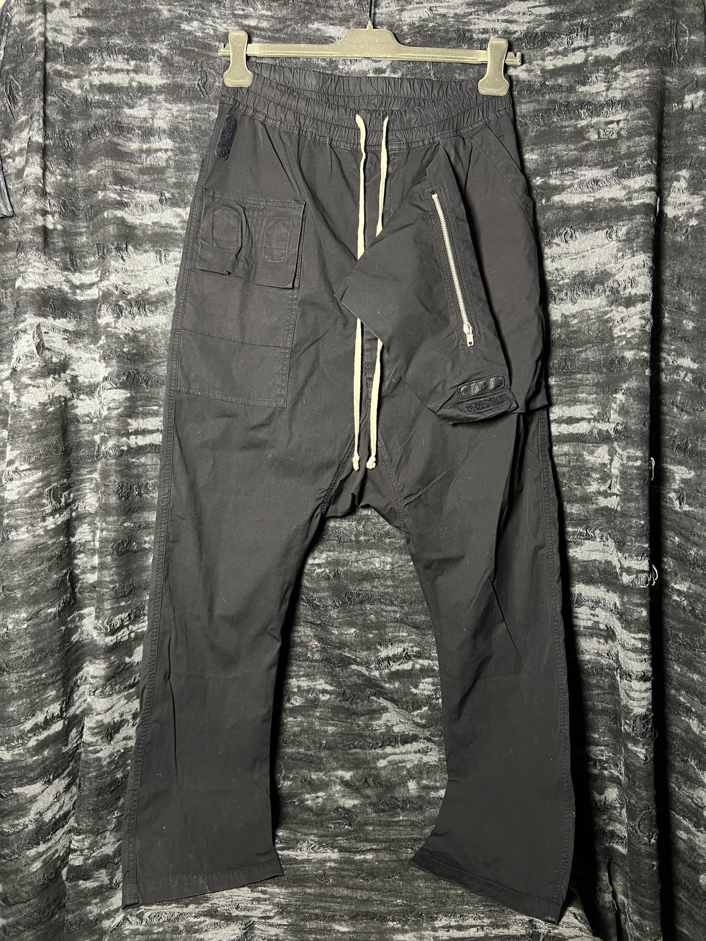 Rick Owens 13FW Detroit Drop-Crotch Pants — detail