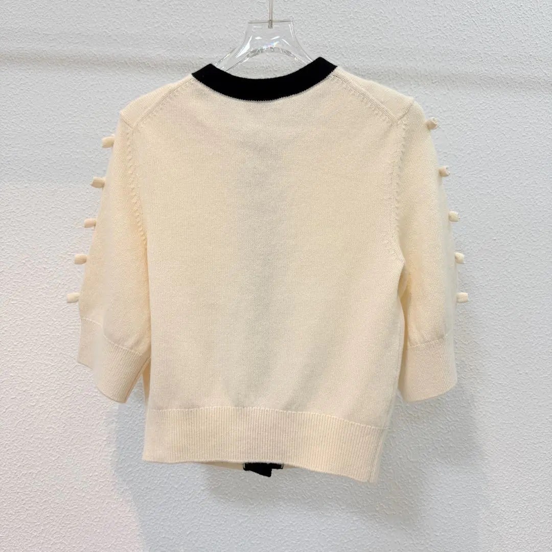 Chanel 25K White Black Bow Cardigan — detail