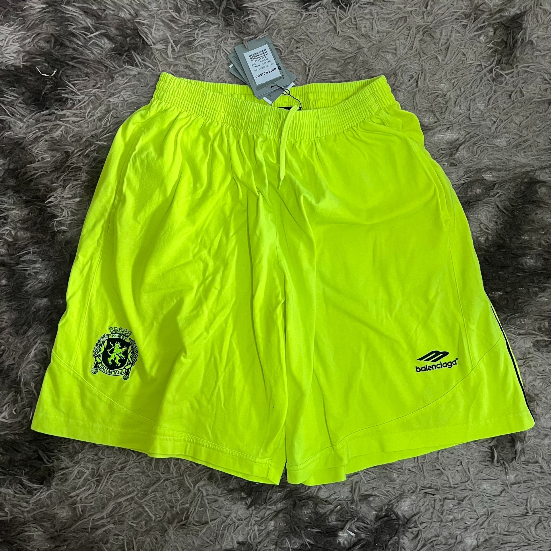 Balenciaga 24ss Manchester United Football Shorts