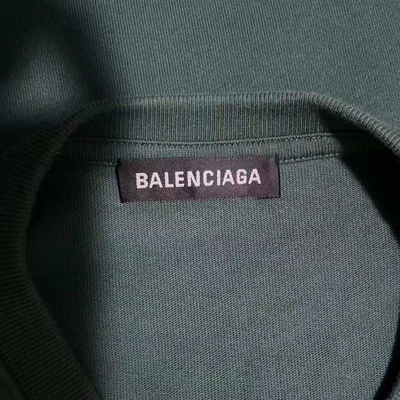 Balenciaga Dark Green Short Sleeve T-Shirt — detail