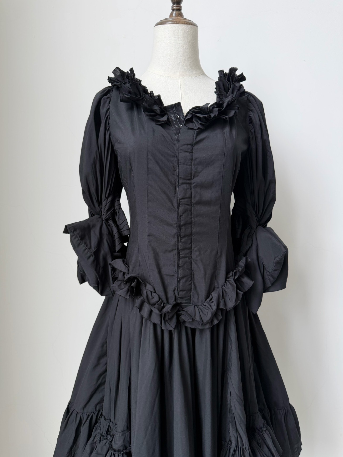 Comme des Garcons Ruffled Mid-Length Dress — front