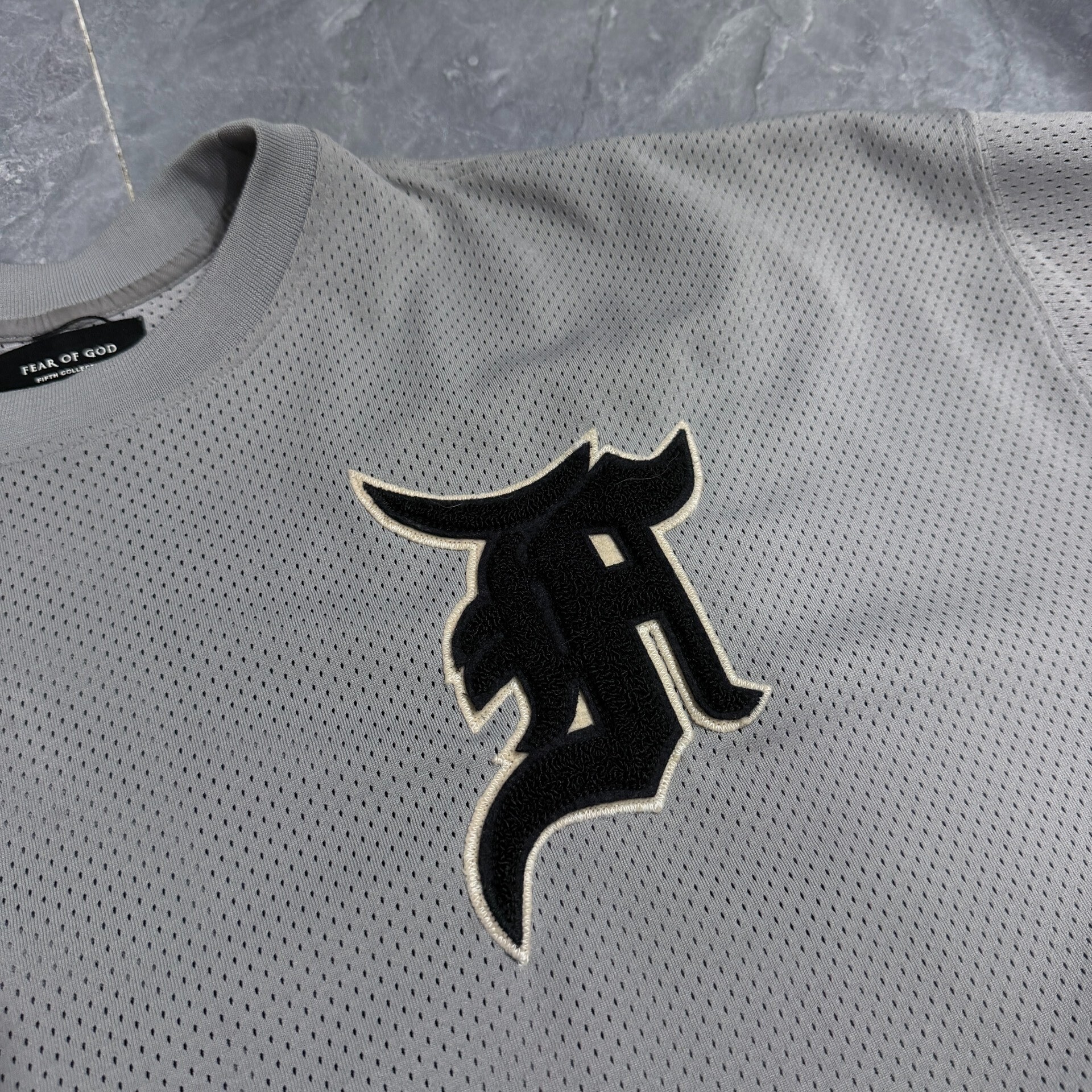 Fear of God 5th Gray Mesh Short Sleeve — detail