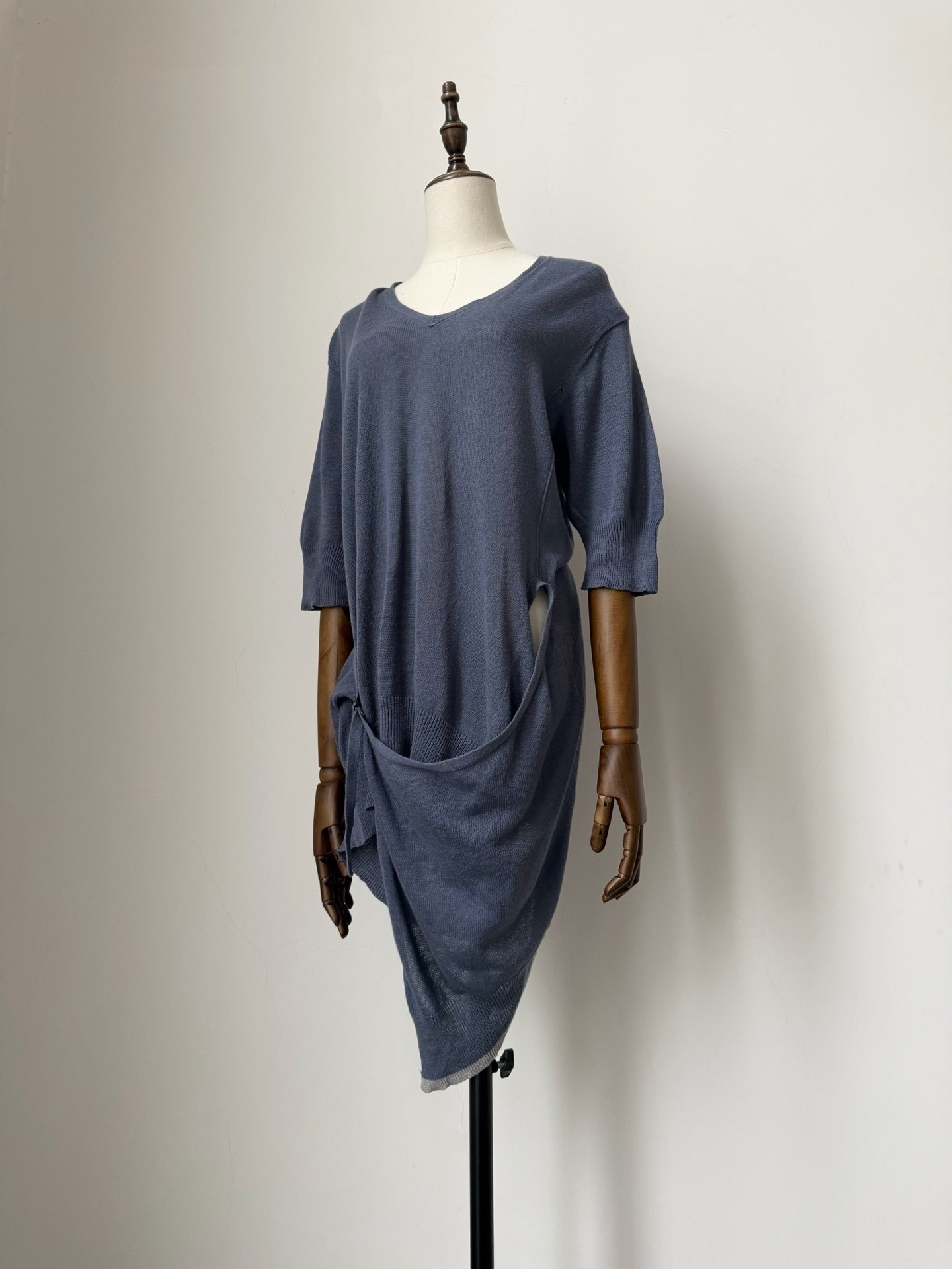 Y's 2004 Gray-Blue Knit Short Sleeve Top — back