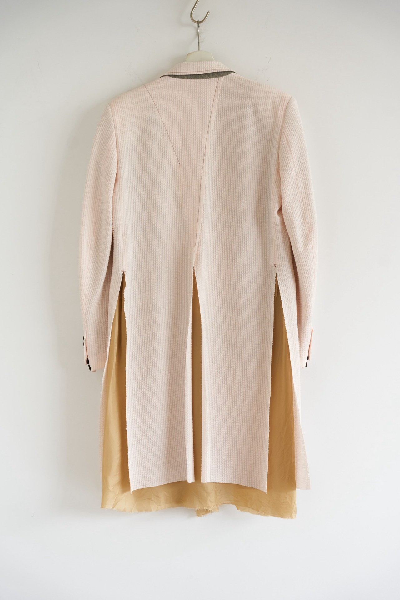 Sulvam 18ss Bubble Cotton Tear Coat — front