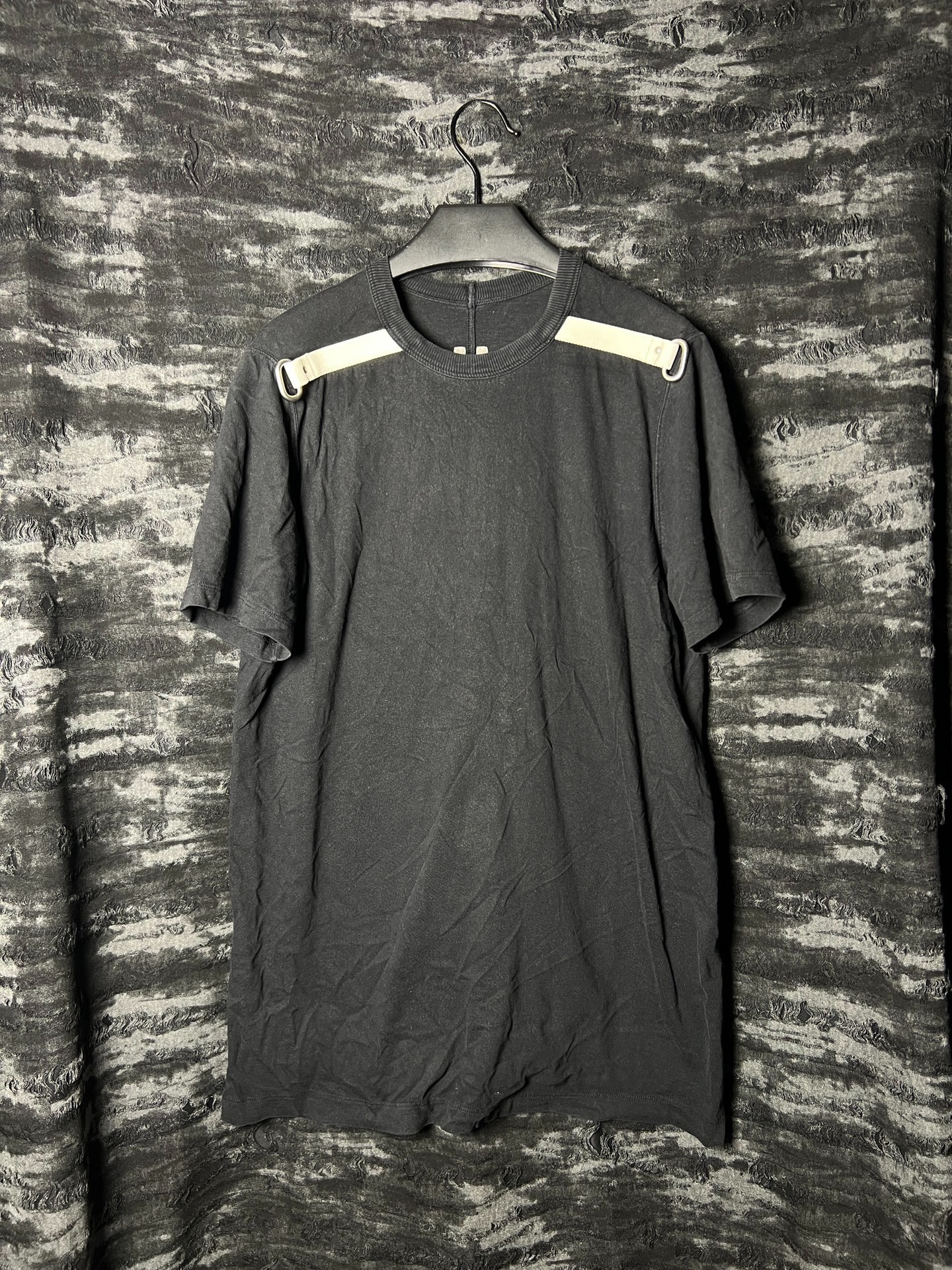 Rick Owens 19FW Shoulder Strap Metal Buckle T-Shirt