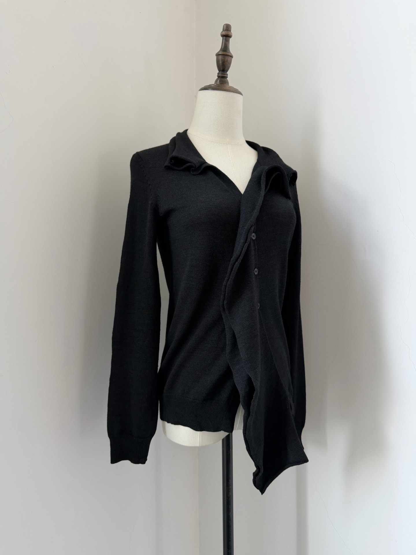 Yohji Yamamoto Noir Collared Knit Top — detail
