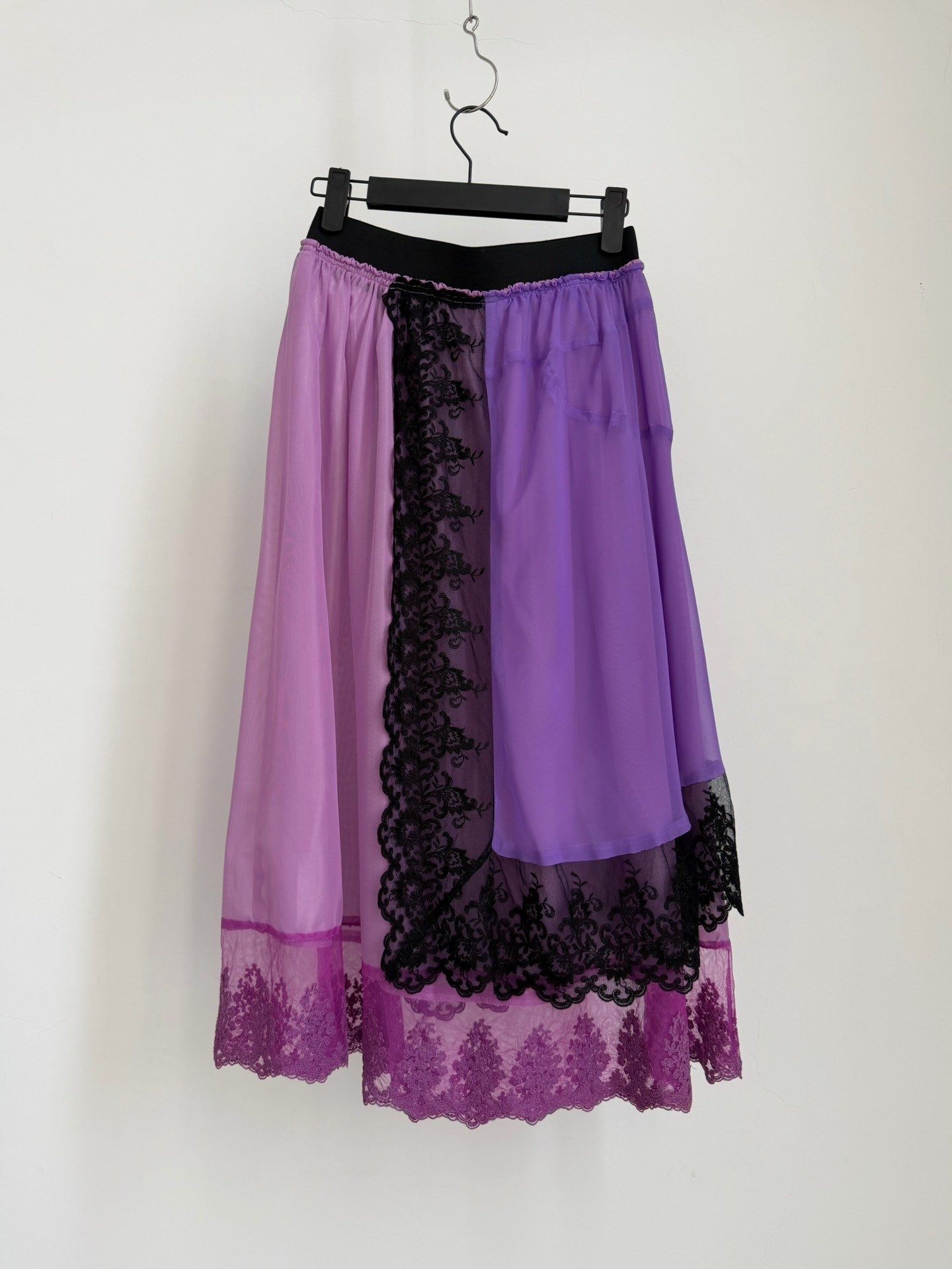 Comme des Garcons 2001 Lace Midi Skirt — back
