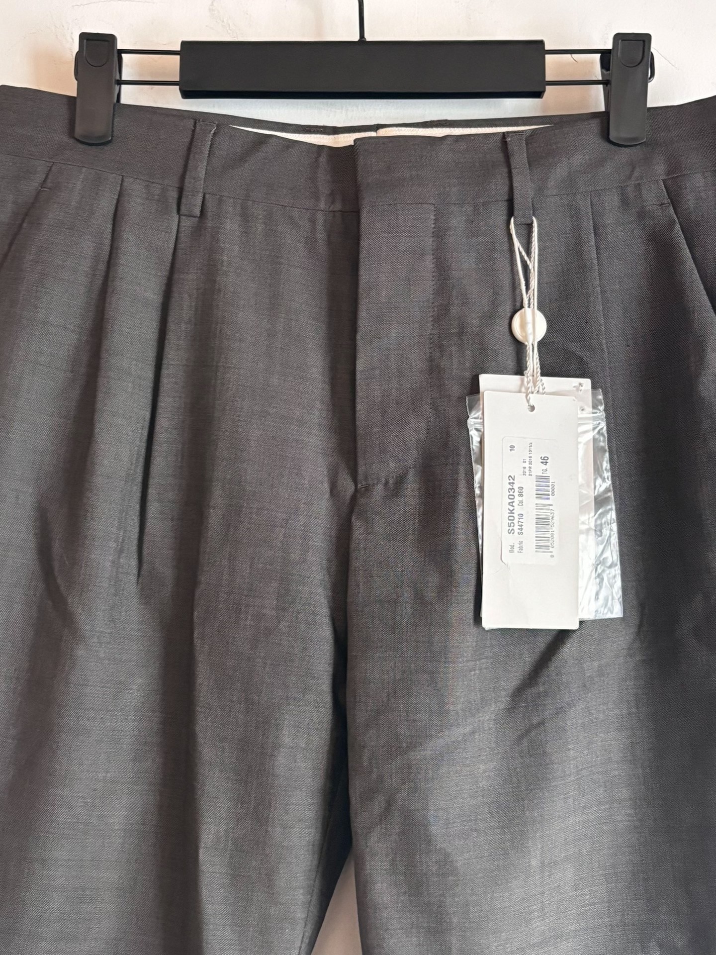 Maison Margiela AW2016 Wool Jogger Pants — front