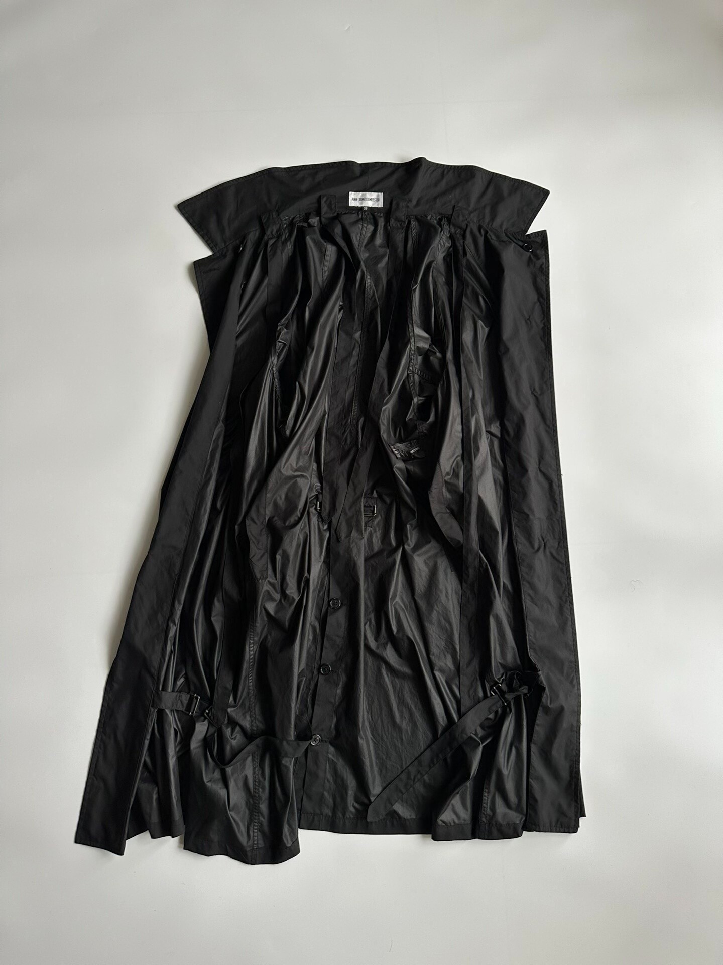 Ann Demeulemeester 04AW Coat — detail