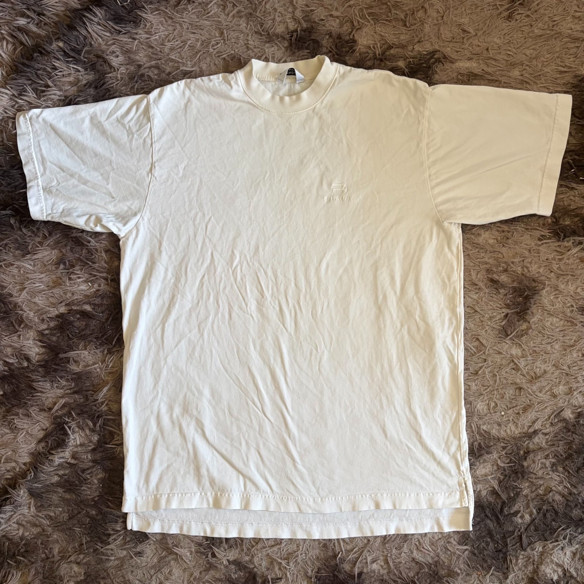 Balenciaga Apparel Rentals T-Shirt — front