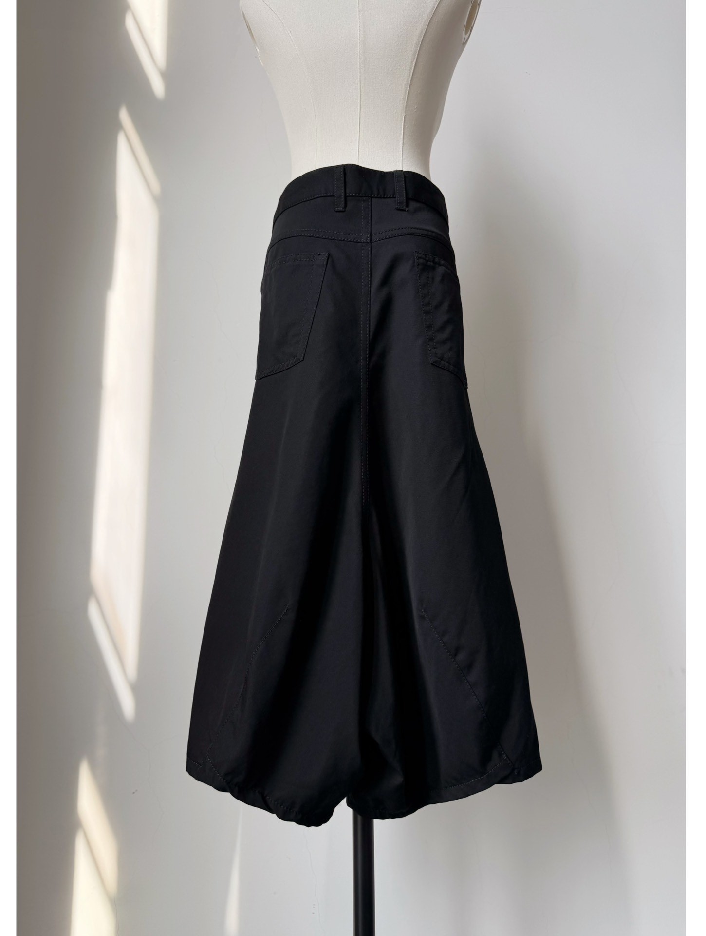 Junya Watanabe 2005 Deformed Low-Rise Pants — label