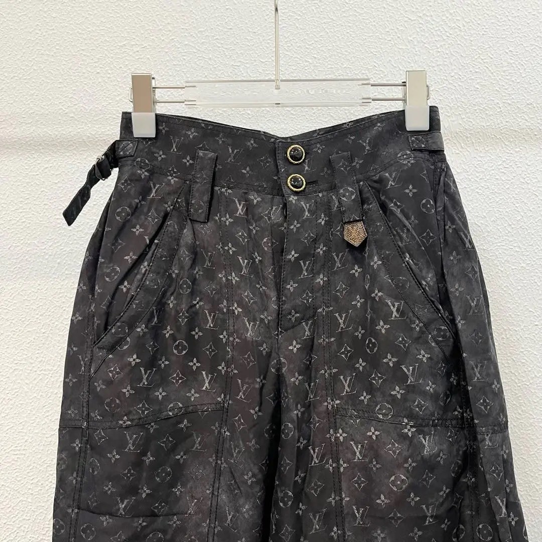 LV Monogram Cropped Cargo Pants — front
