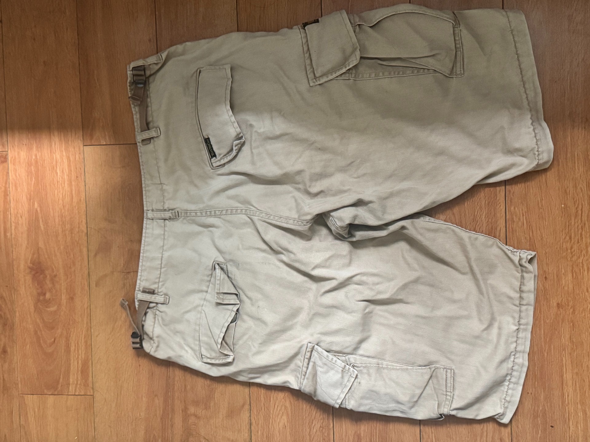Toys McCoy Beige Military Cargo Shorts — front