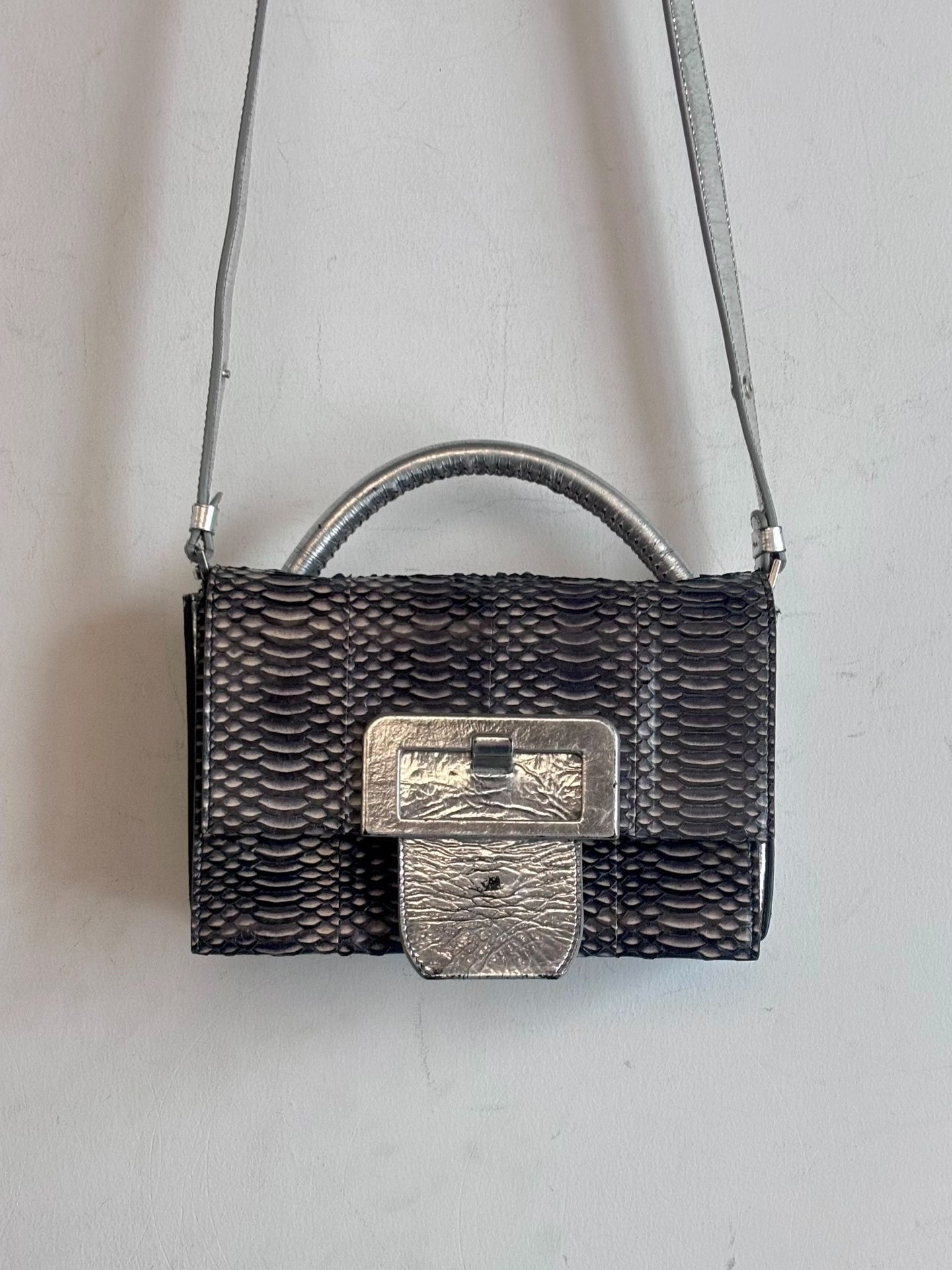 Maison Margiela AW2016 Snake Skin Bag — back