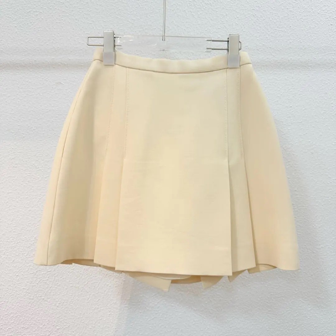 Dior Cream Star Button Pleated Mini Skirt — detail