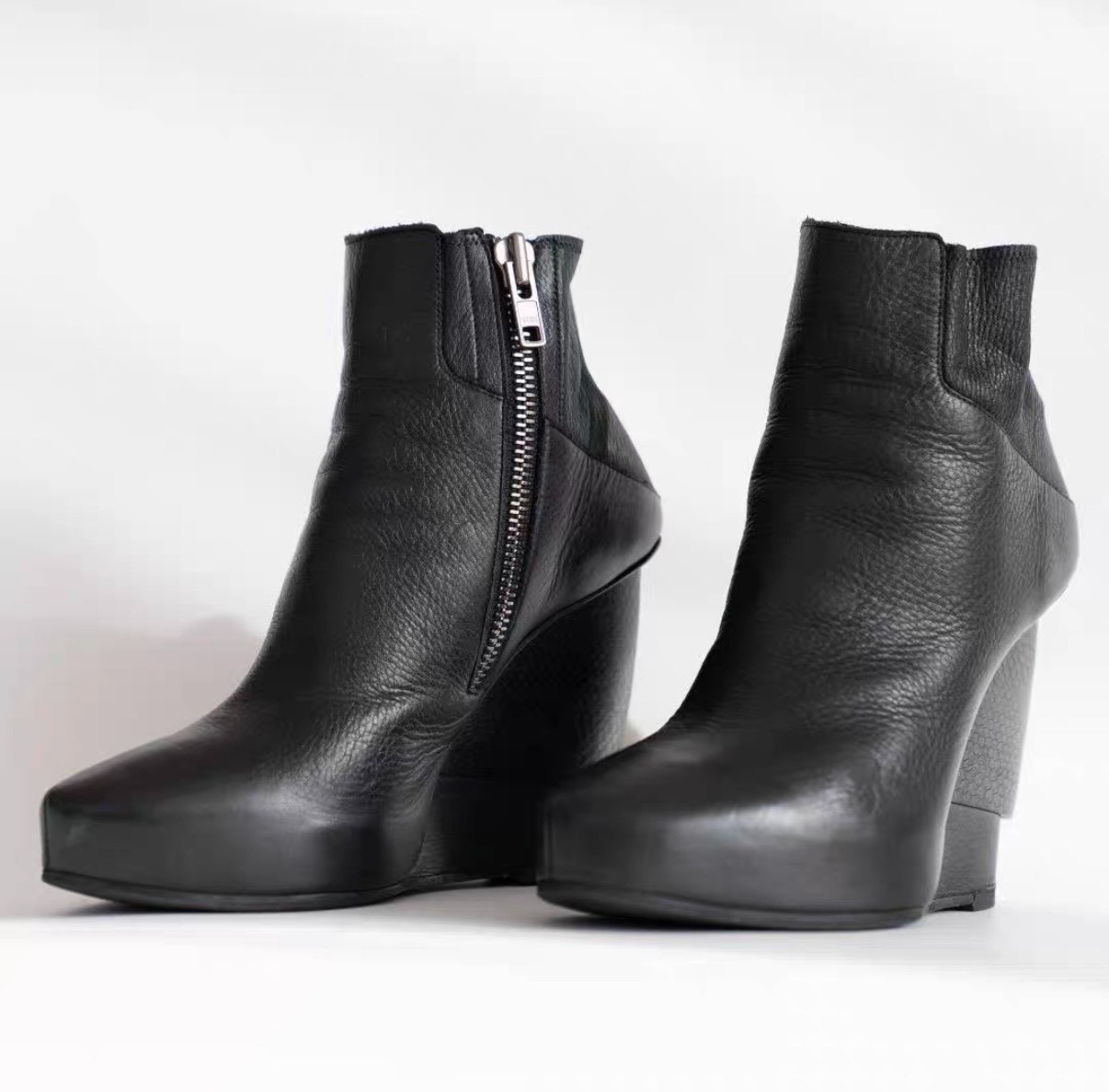 Helmut Lang 2012 Wedge Platform Boots — detail