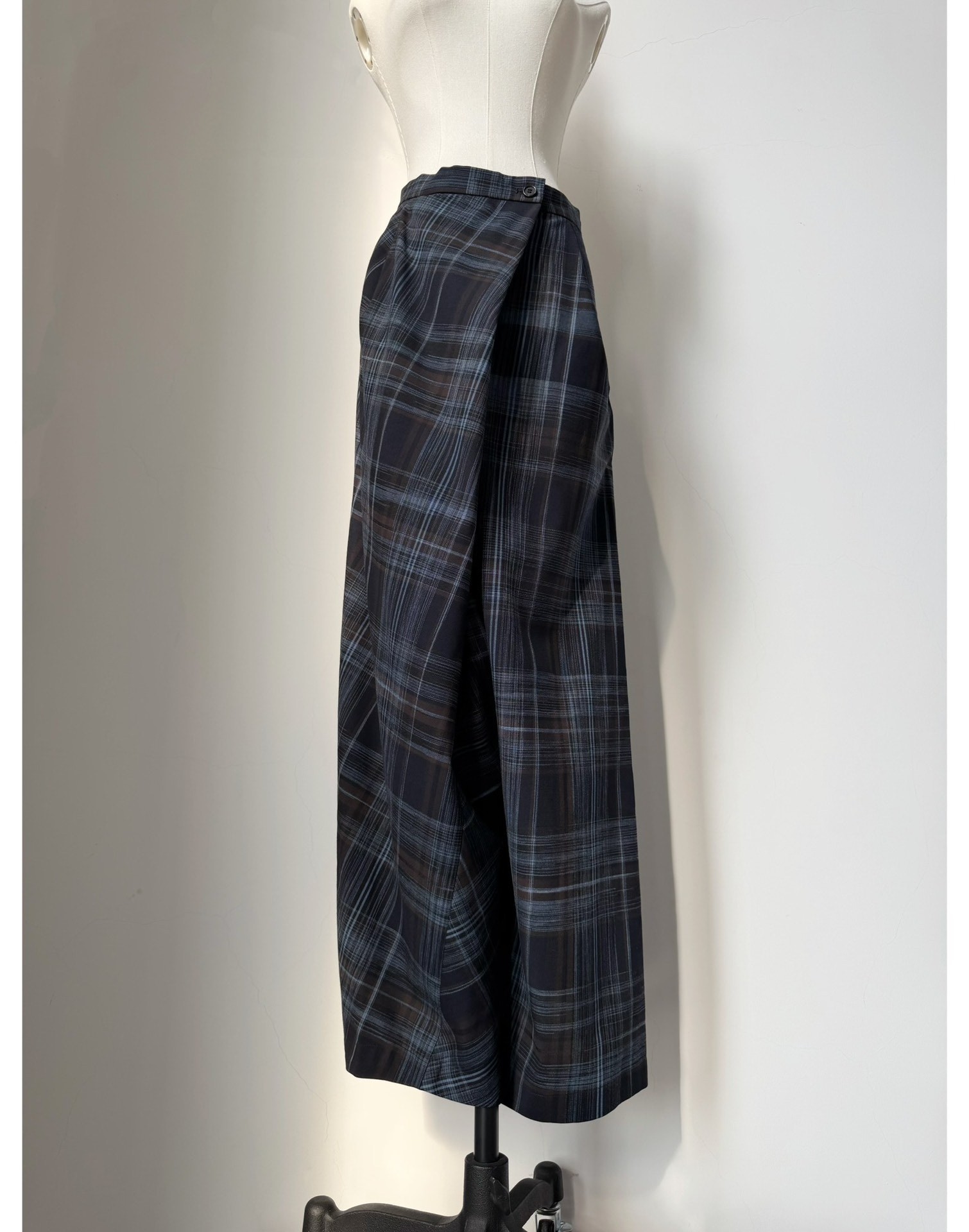 Issey Miyake 1993 Asymmetric Wide Leg Pants — label