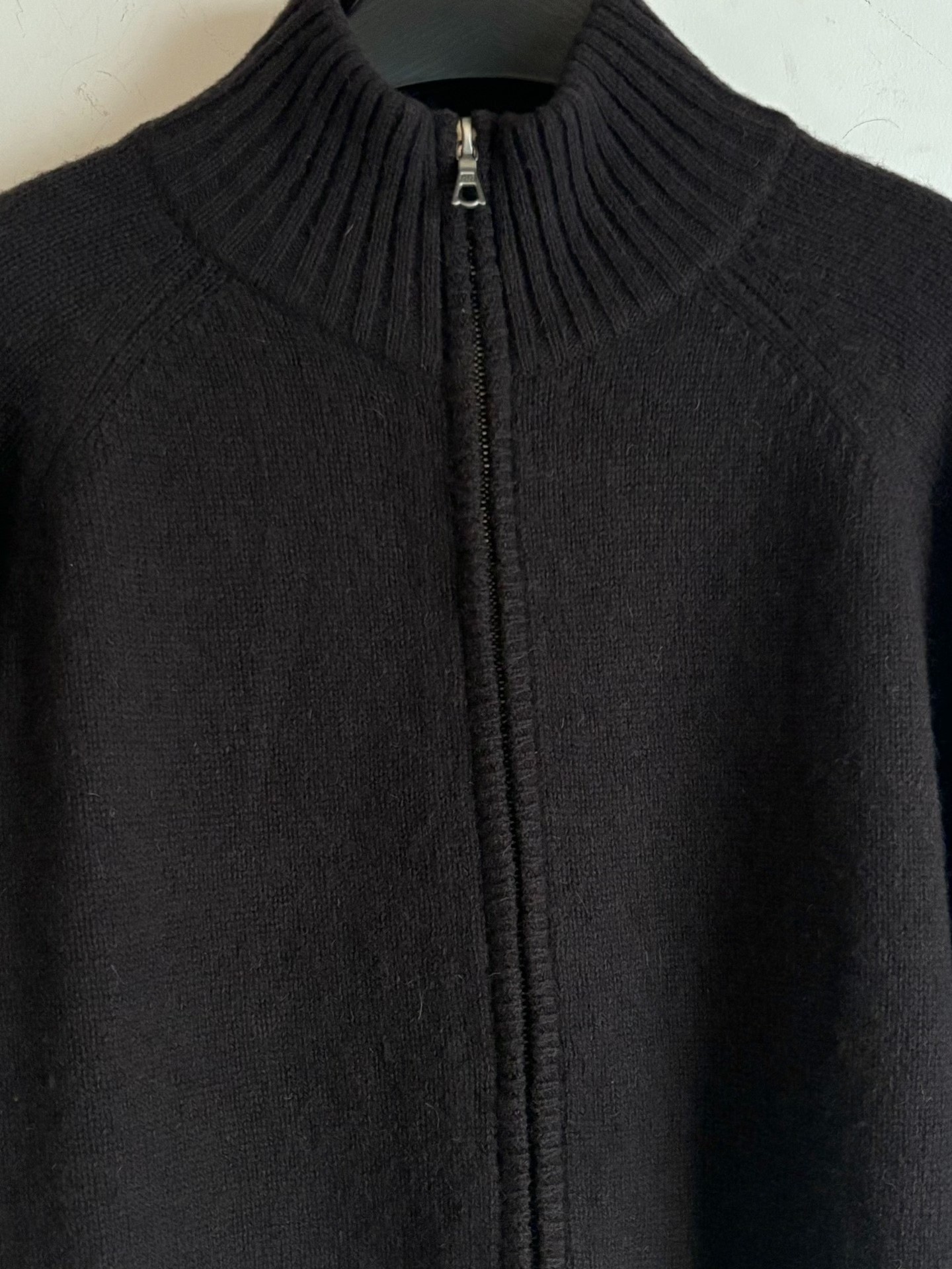 Dries Van Noten 00's Brown Wool Cardigan — detail