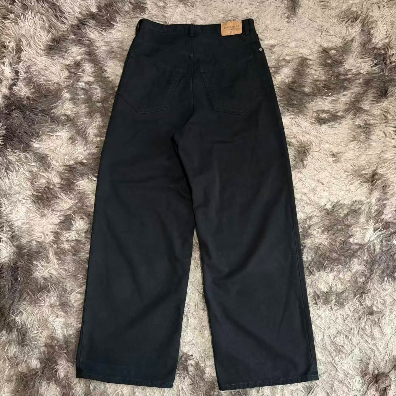 Balenciaga SS25 Black Zipper Loose Pants — front