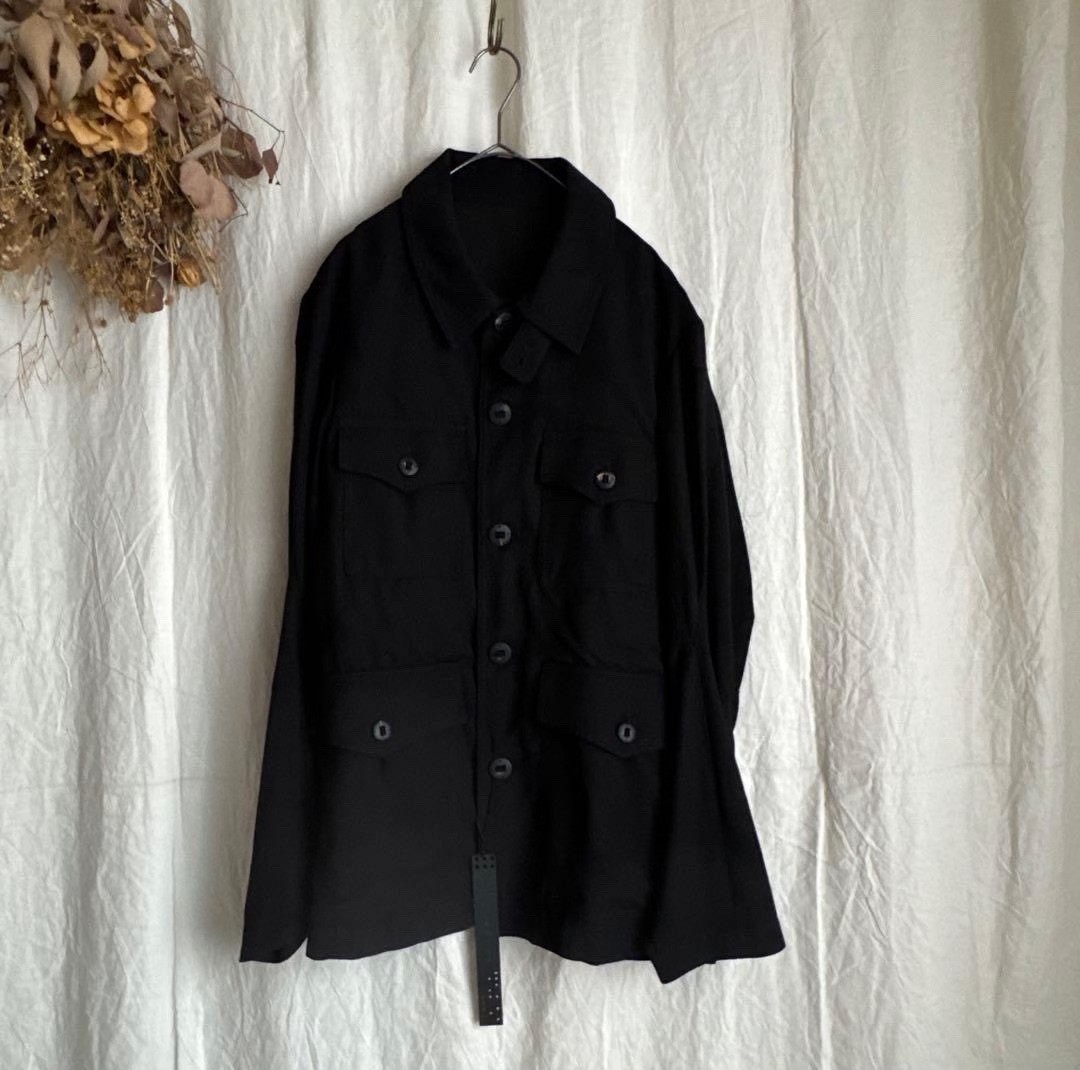 Devoa Black Hunting Jacket — front