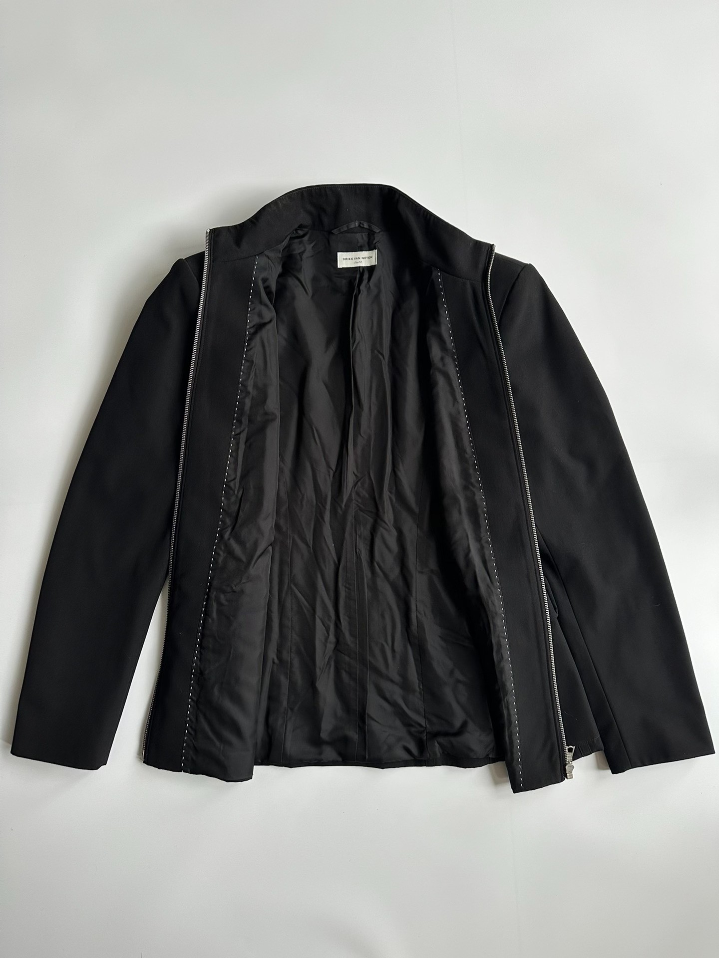 Dries Van Noten 23SS Padded Shoulder Jacket — label