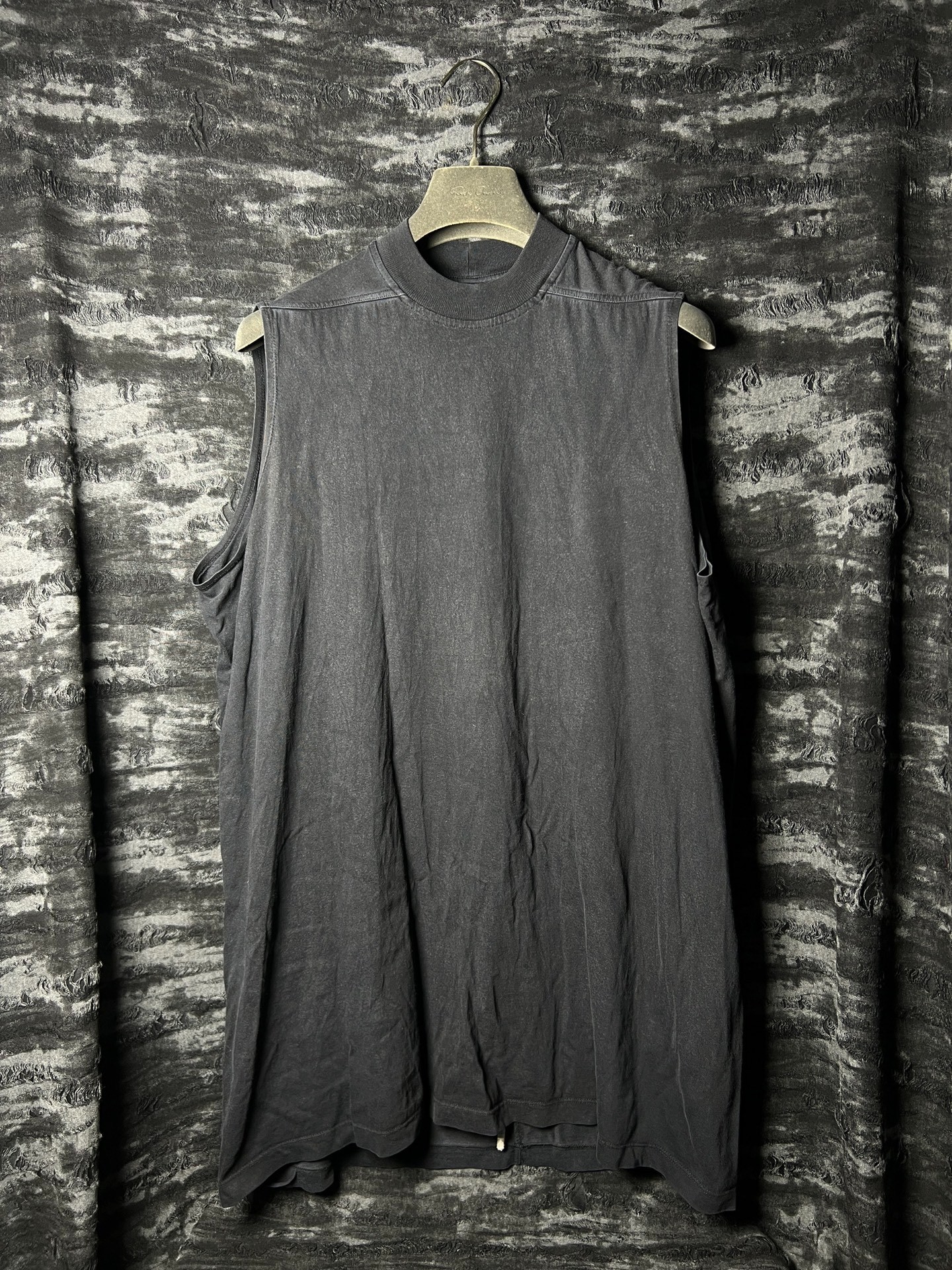 Rick Owens 18SS Washed Black Tank