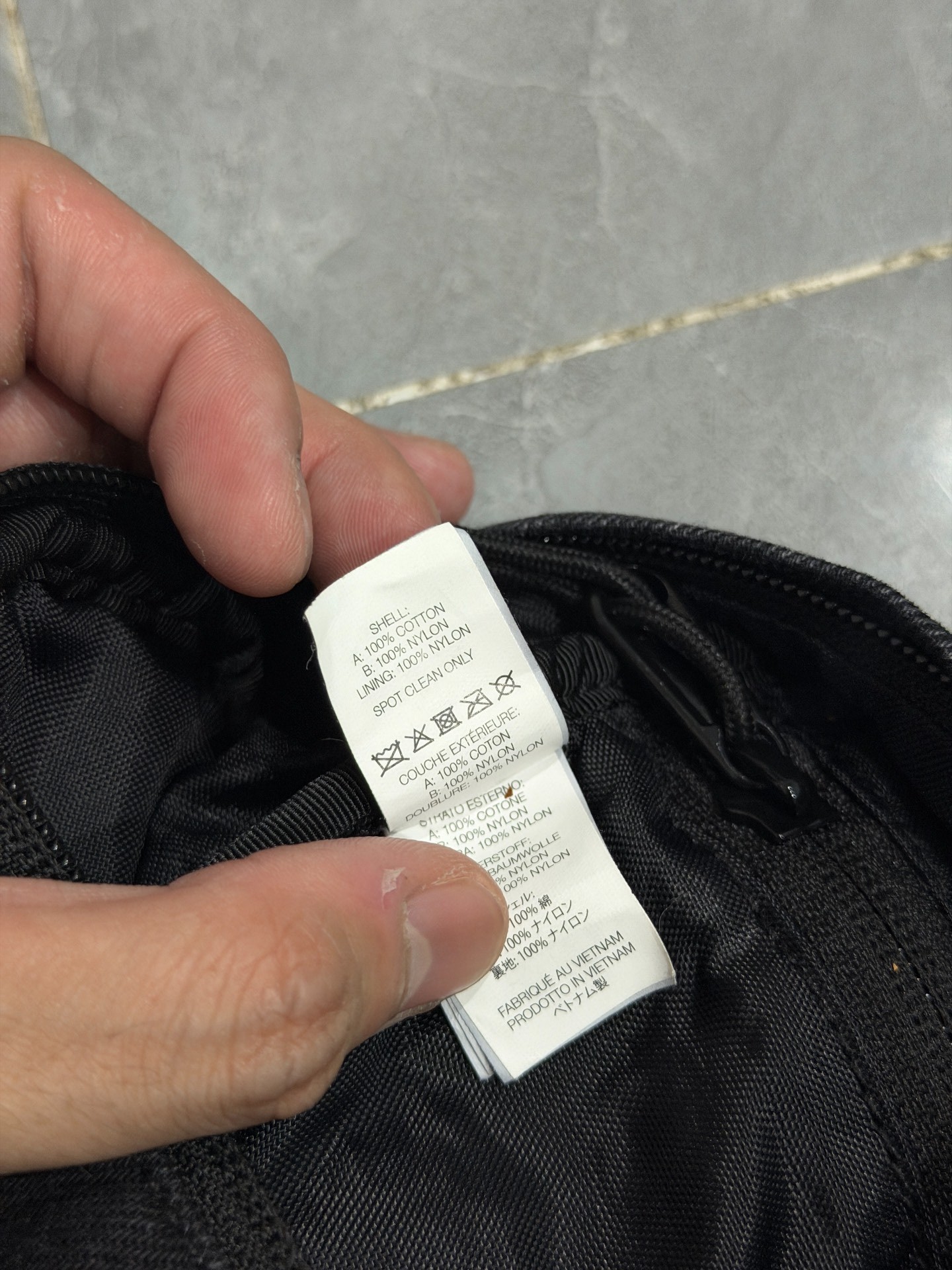 Supreme FW25 Mini Crossbody Bag — label