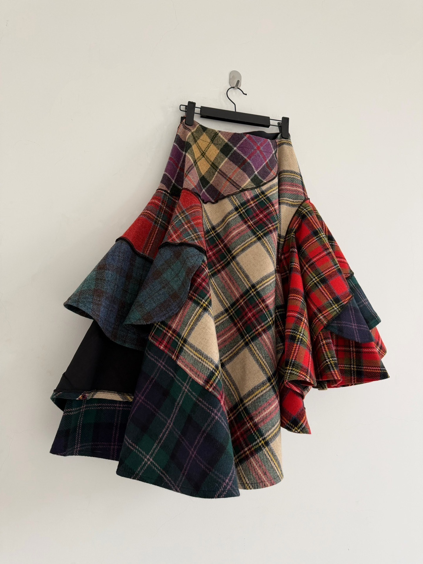 Comme des Garçons Tricot Plaid Wool Skirt — detail