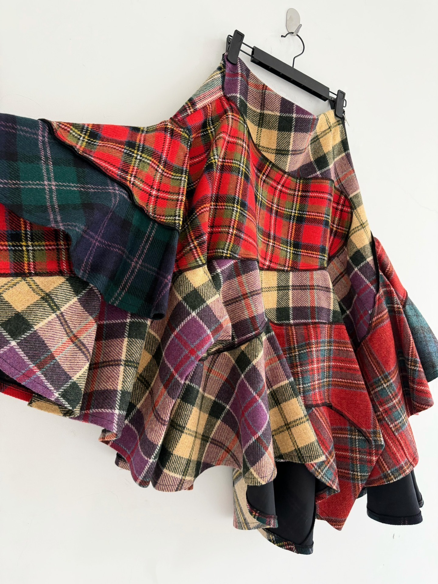 Comme des Garçons Tricot Plaid Wool Skirt — label